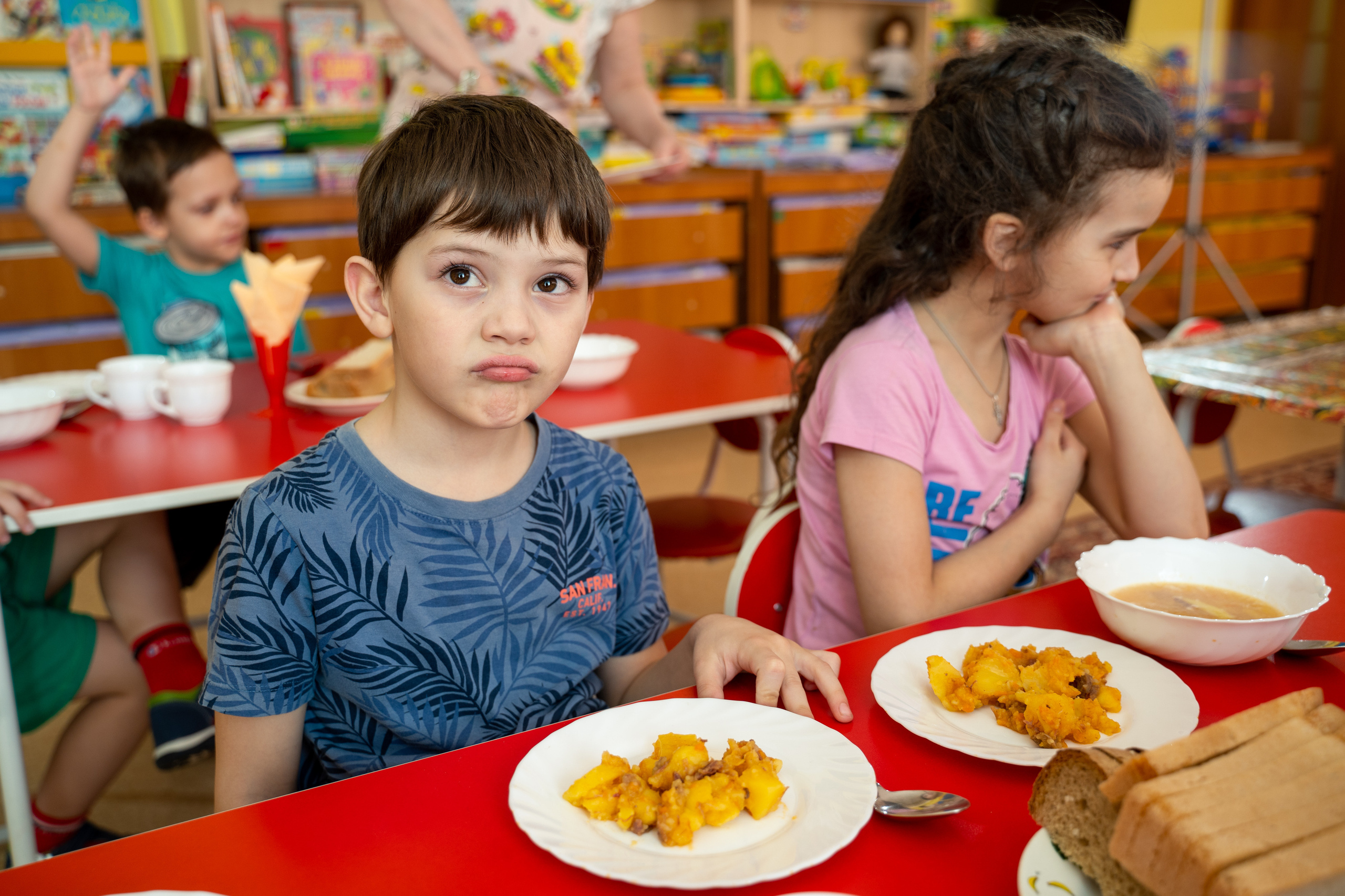 Выпускные альбомы для детского сада и школы в Красноярске Мария Русяев