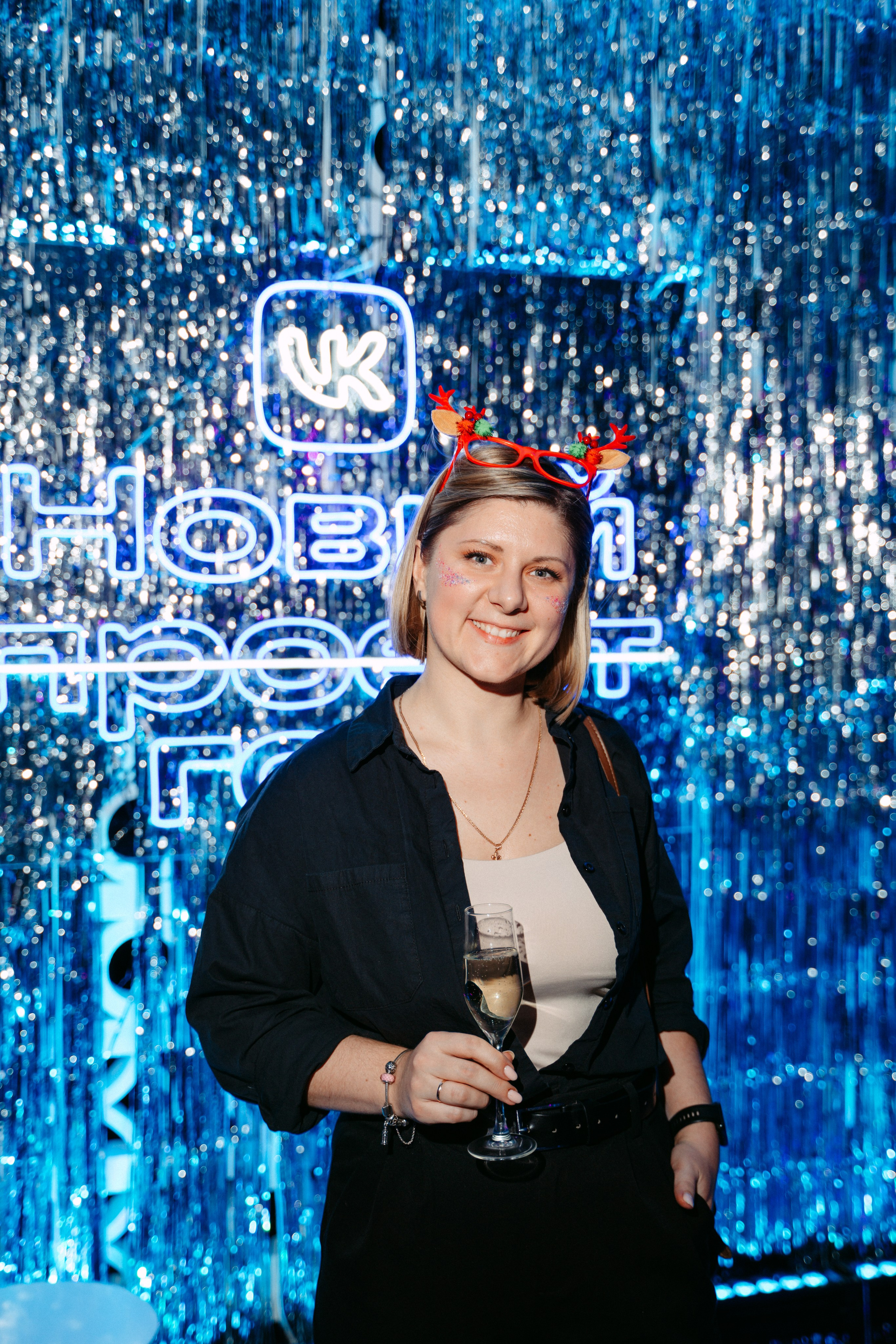 VK. Корпорат в офисе / 2024. Саша Копылов, фотограф в Казани