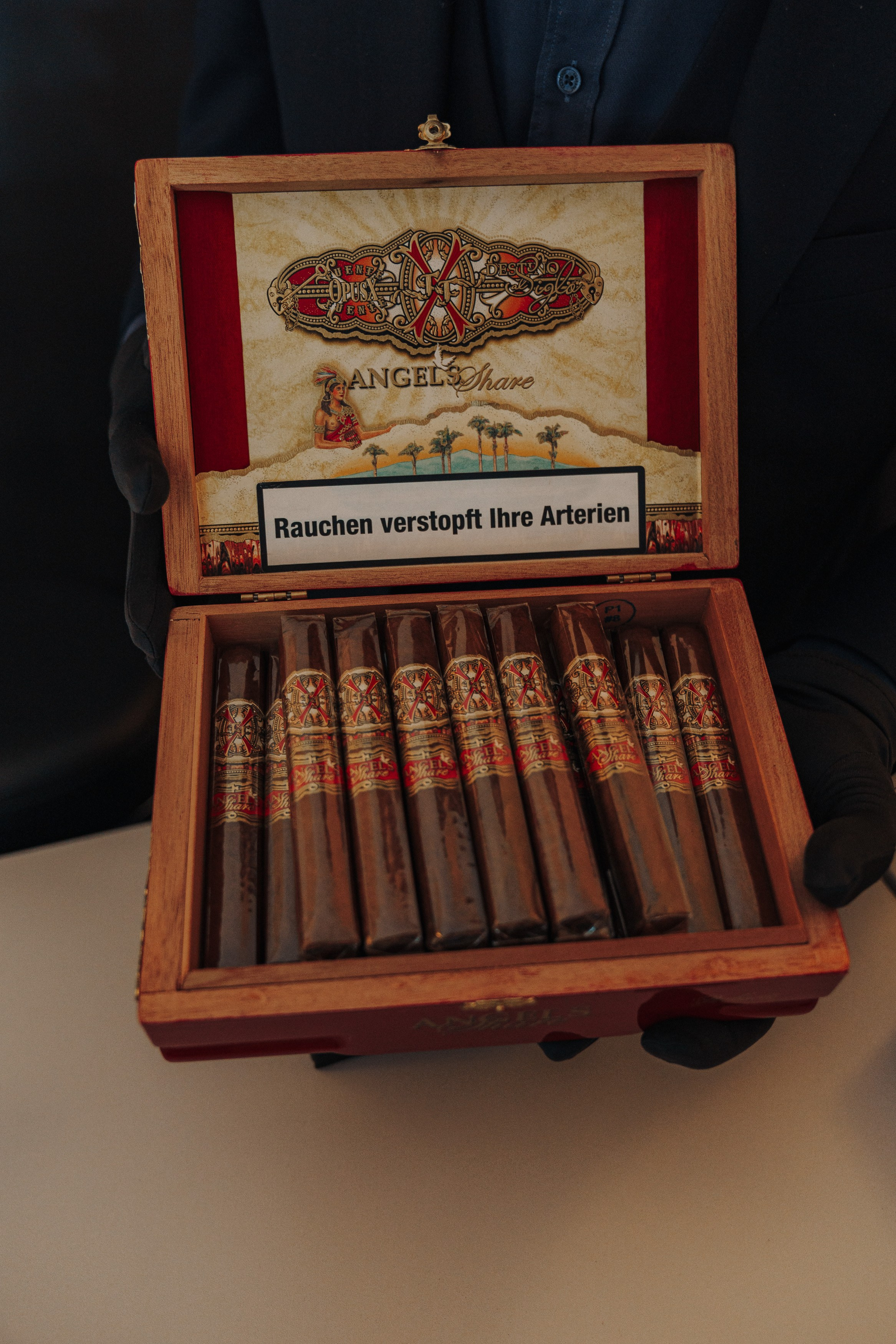 Бал на траве. Студия коммерческой фотографии в Москве и области