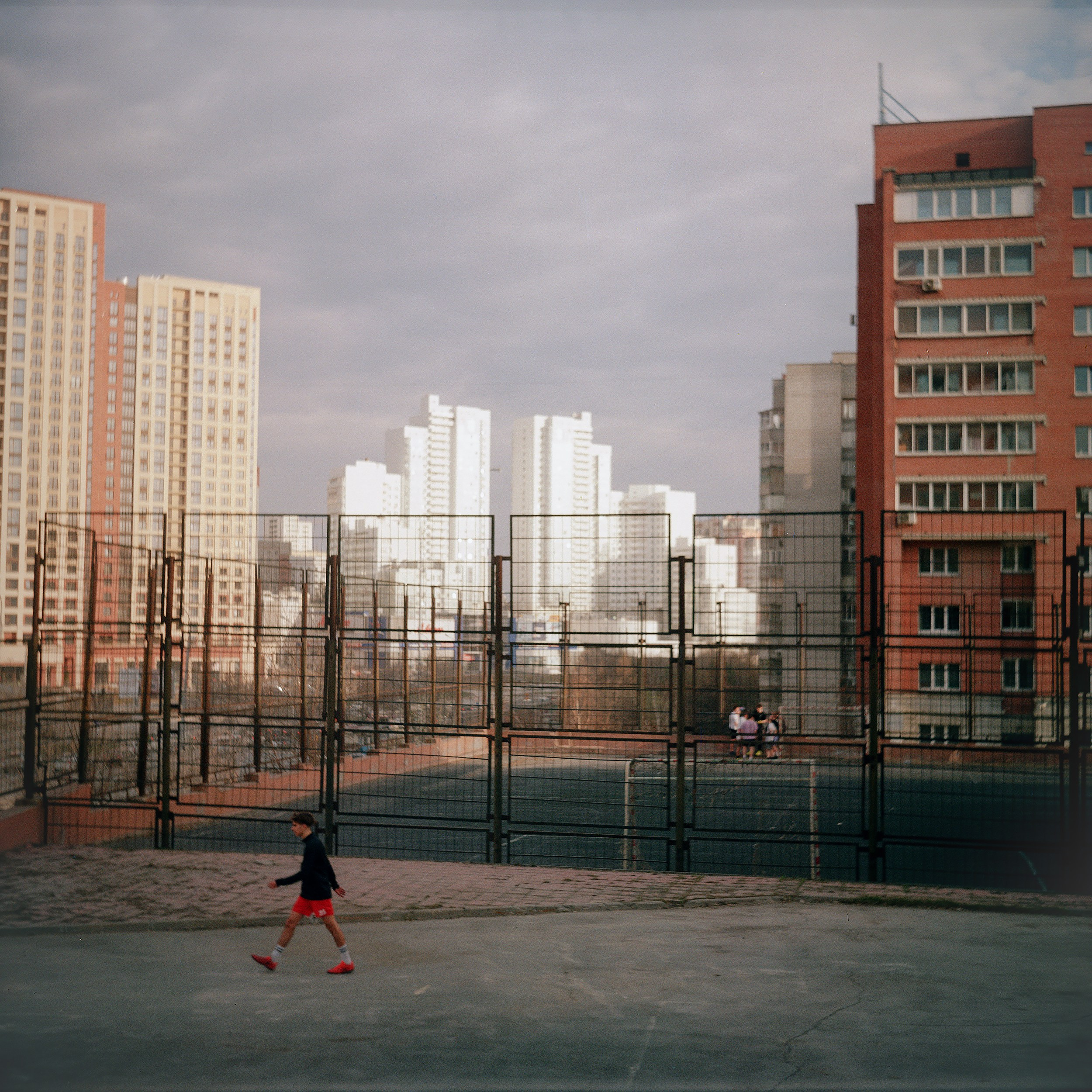 Street-photo города Новосибирск. Портретный и репортажный фотограф. Мыльников Илья