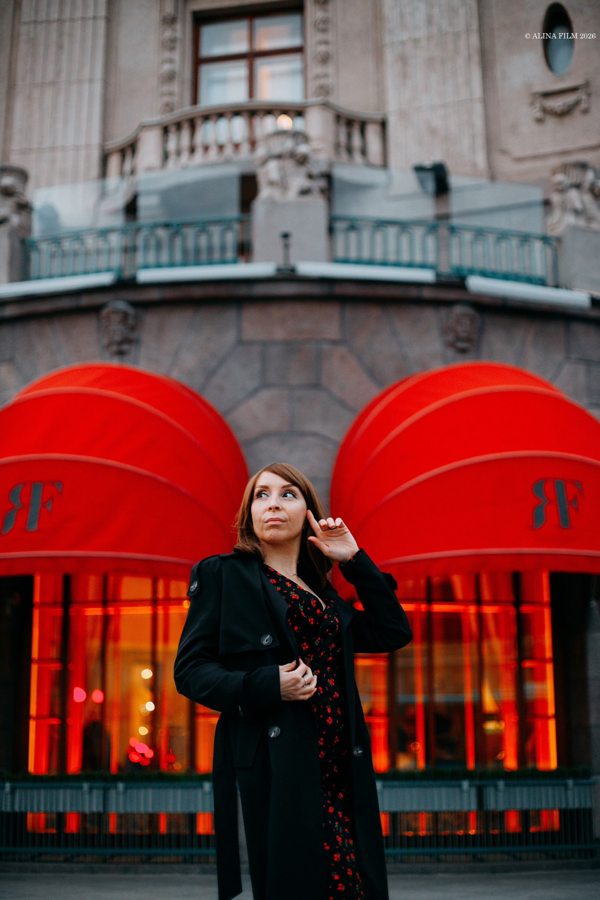 Фотосессия у Астории. Фотограф в Санкт-Петербурге Alina Film