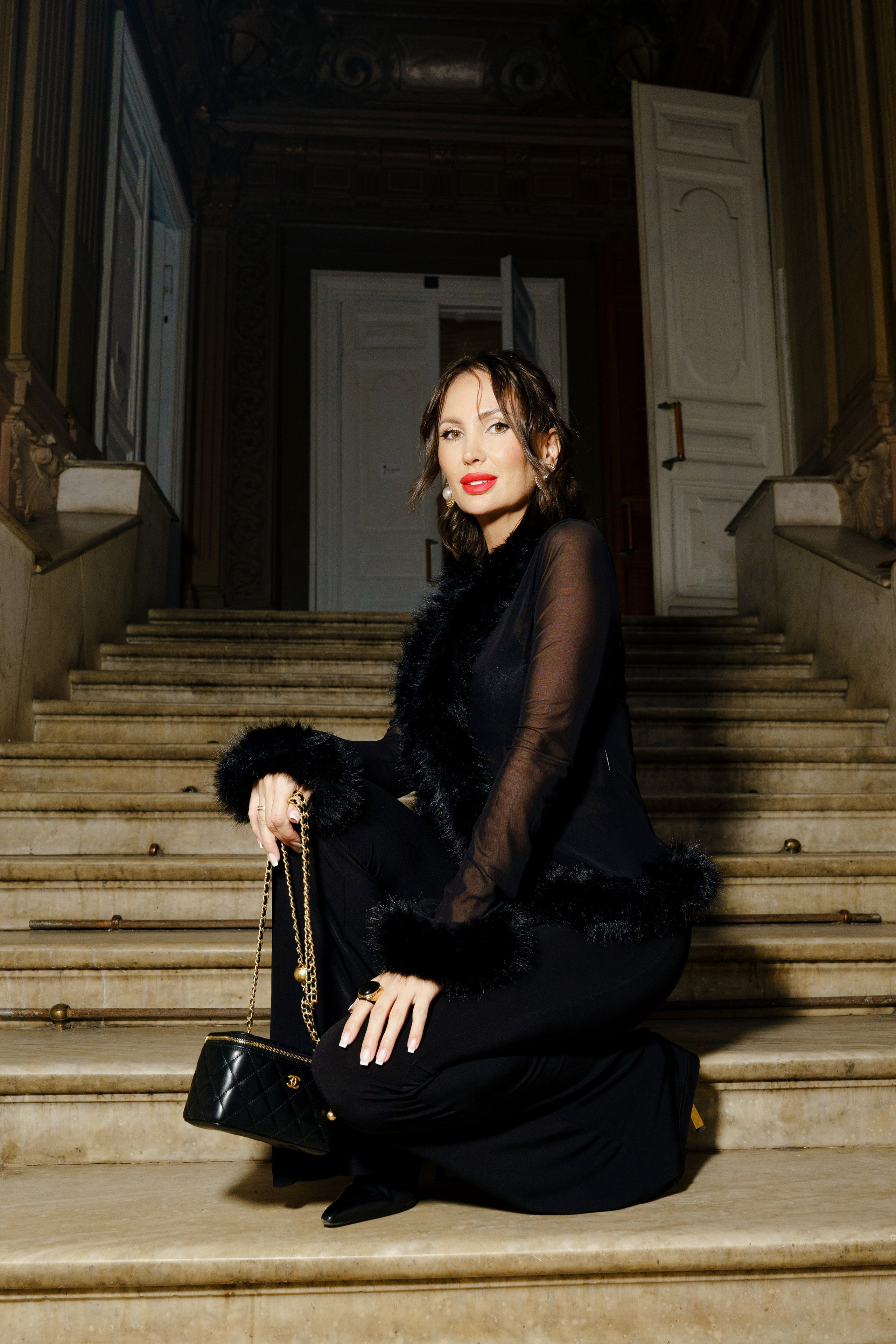 «ИСПОВЕДЬ» встреча женского клуба. Репортажный фотограф в Москве Саша Дружинина