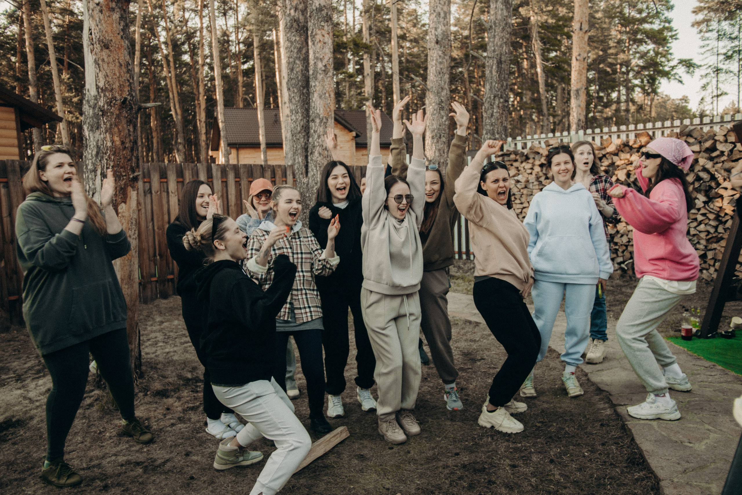 Корпоратив Muza_Arts. Венера Гайн. Репортажный фотограф  Тюмень. Обучение фотографии с 0