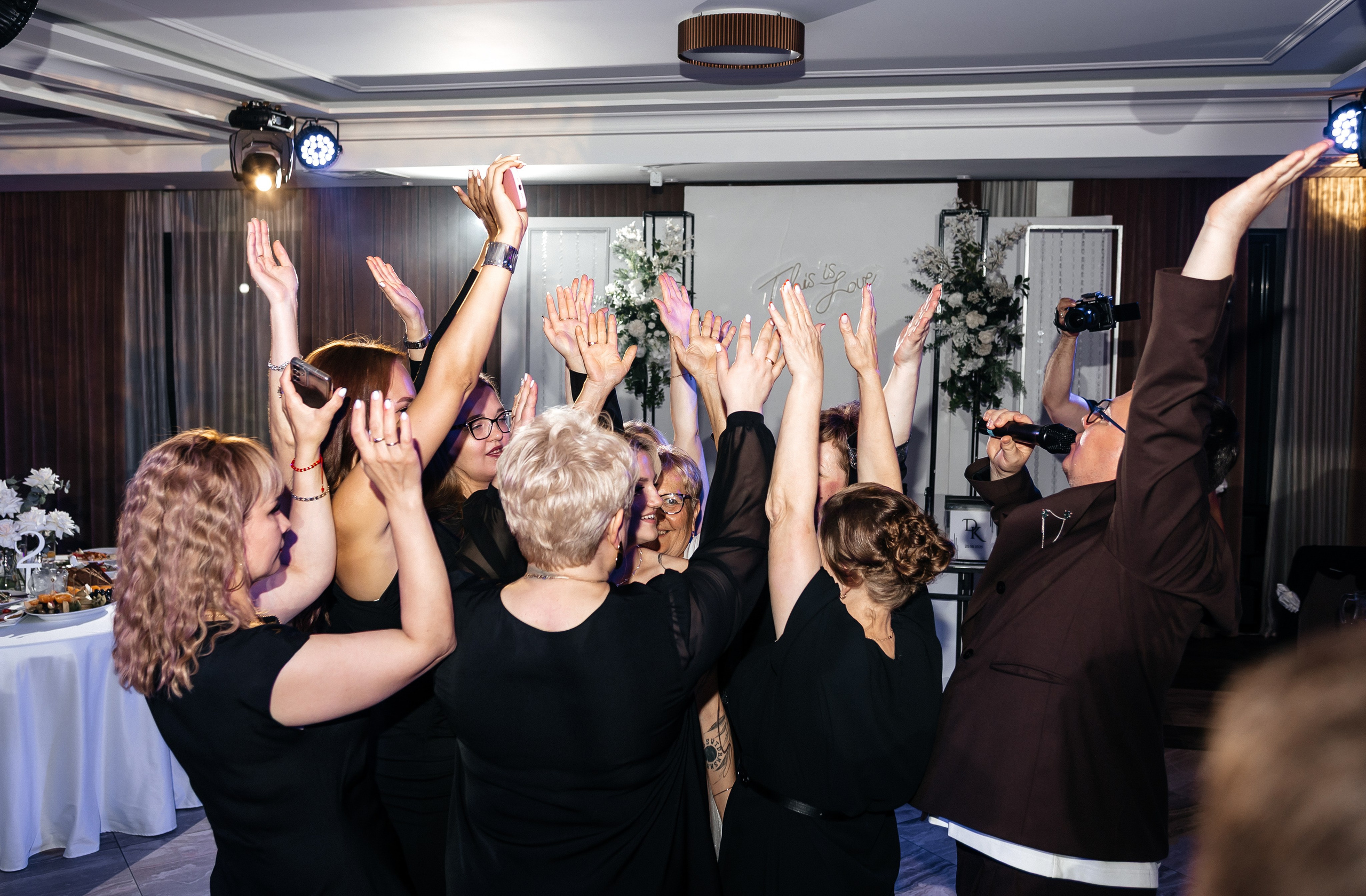 Даниил & Кристина | 20.08.25. Свадебный и семейный фотограф в Омске Евгения Хакимова