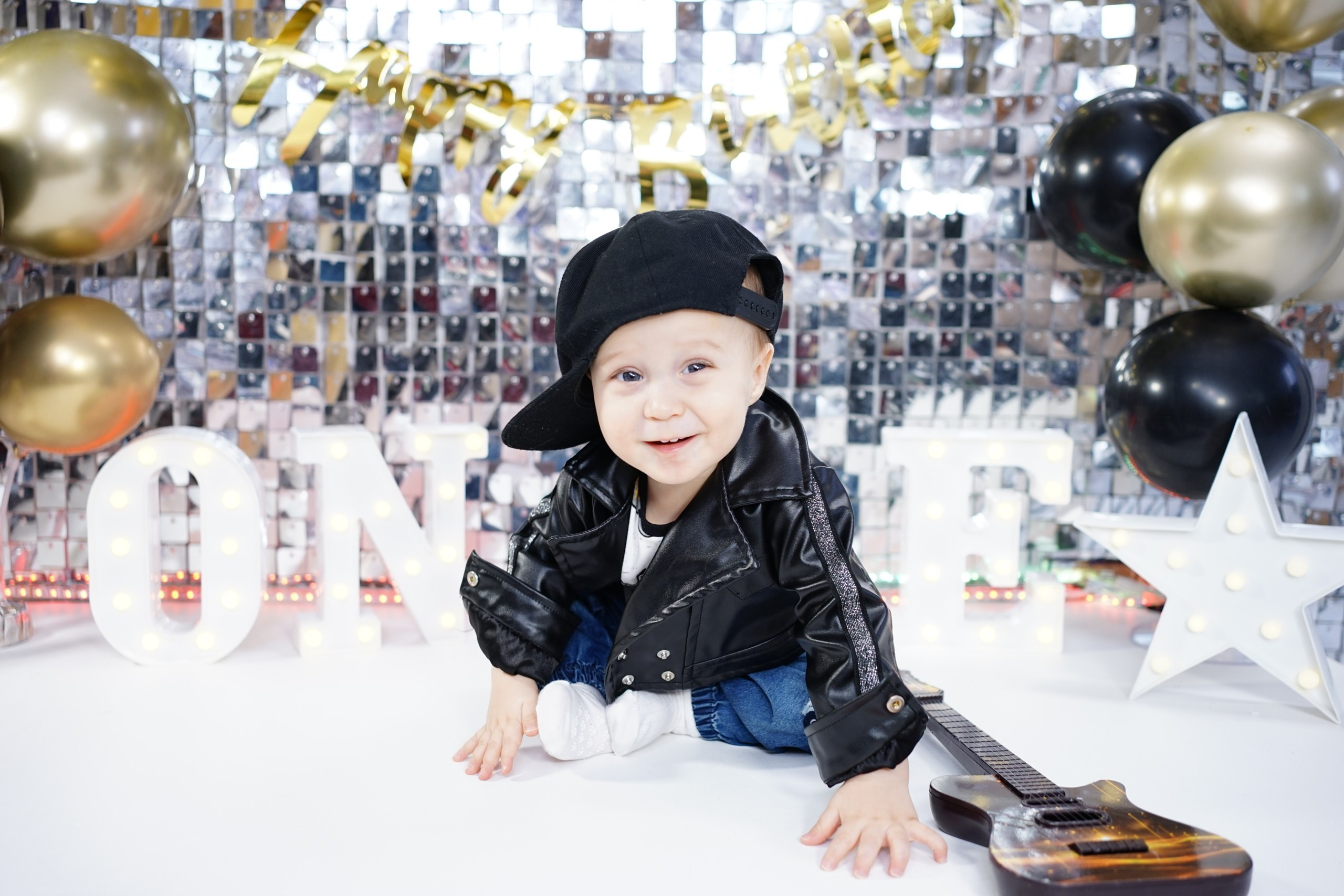 Фотосессия на Годик для Мальчиков. Детская Фотостудия ГОДОВАСИКИ в Санкт-Петербурге фотосесия на годик