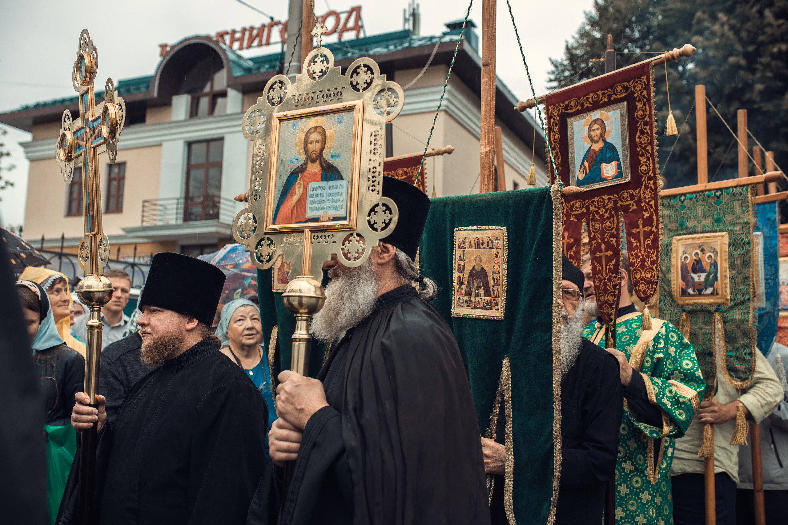 Крестный ход в честь второго обретения и перенесения мощей Саввы Сторожевского.Звенигород. Артеменкова Анна Фотограф