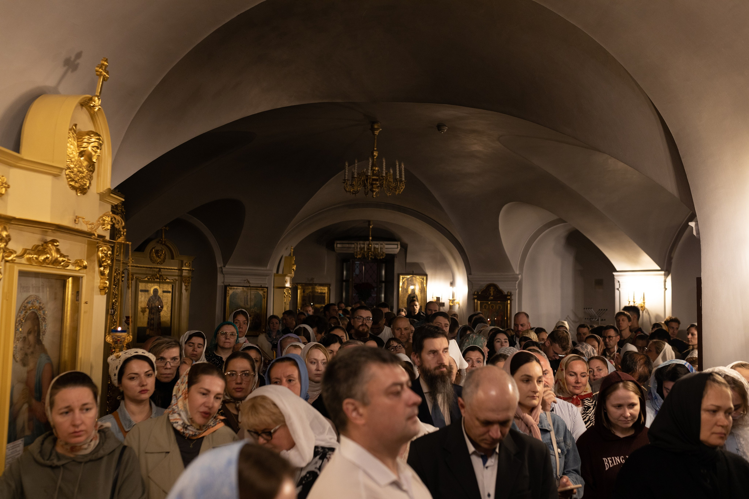Молебен у Матронушки. Покровский Монастырь. Артеменкова Анна Фотограф