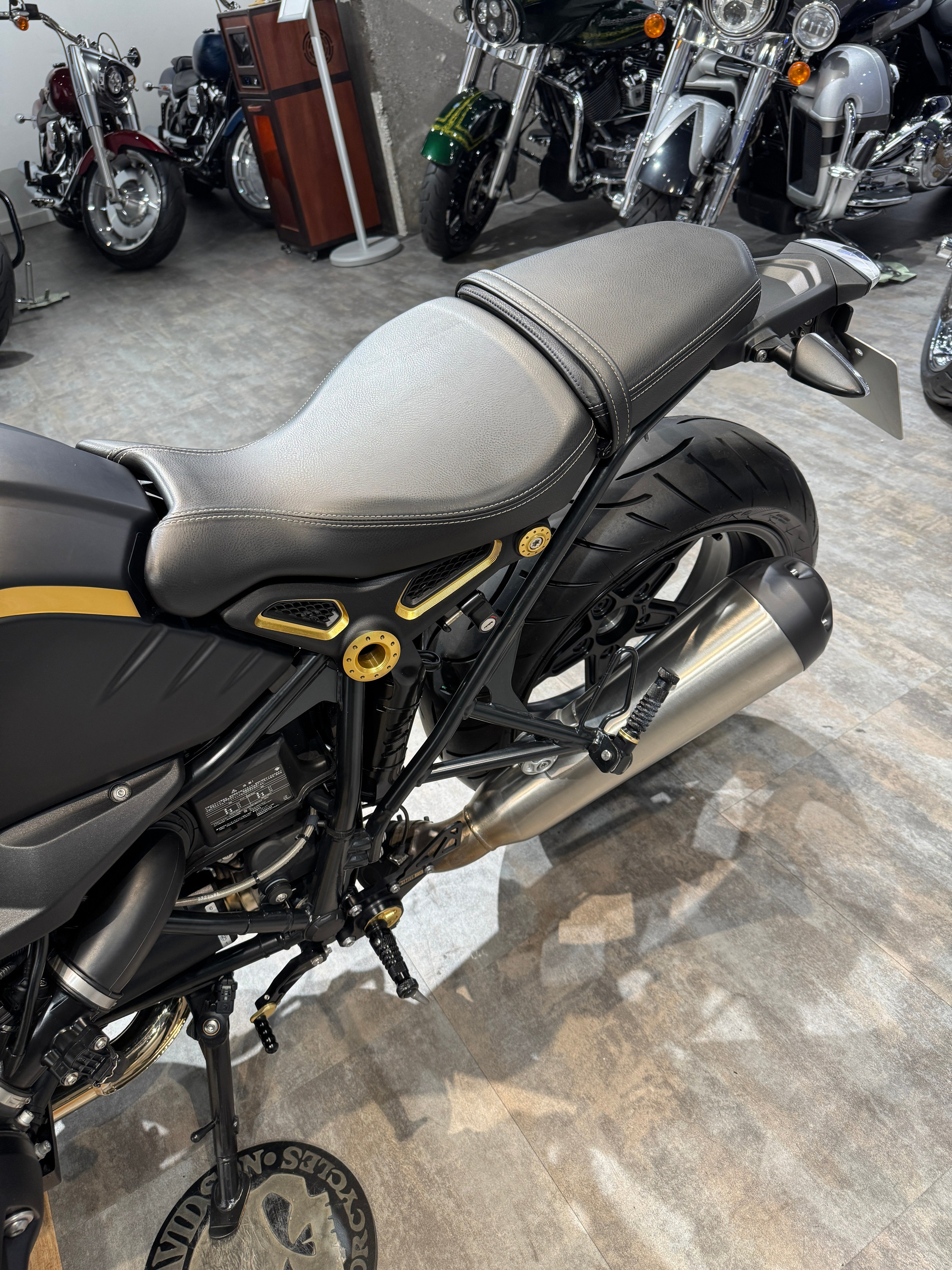 Мотоциклы Harley-Davidson BMW R Nine T (Option 719)  — купить мотоцикл. Hello Davidson, Москва. Только хорошие мотоциклы…