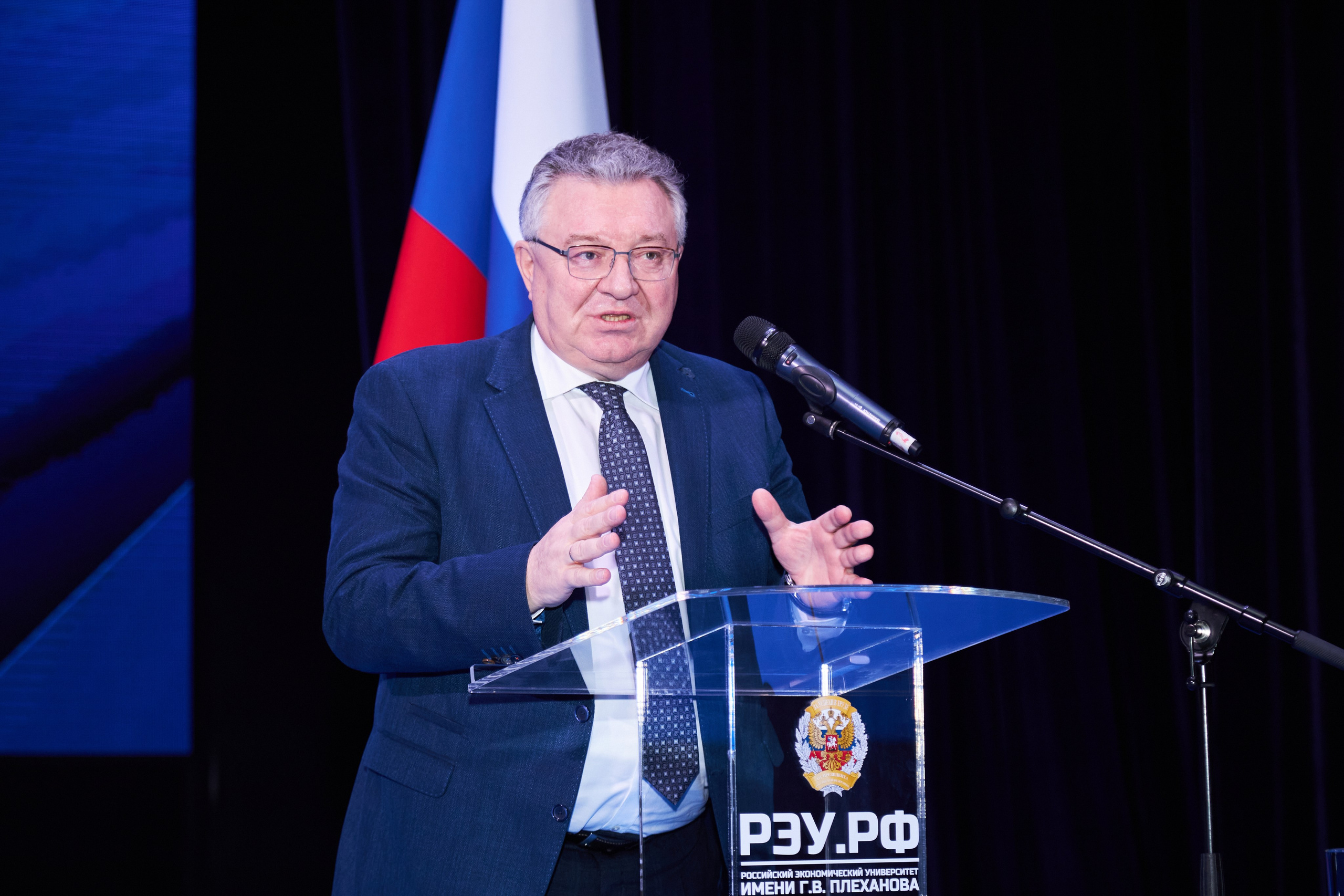 Седьмой профессорский форум. Фотограф Савченко Люба. Москва