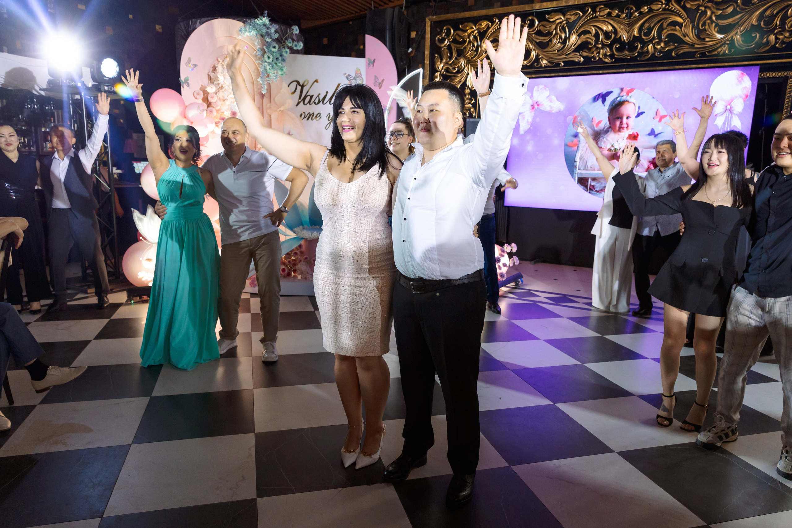 아스얀디 (Асянди)