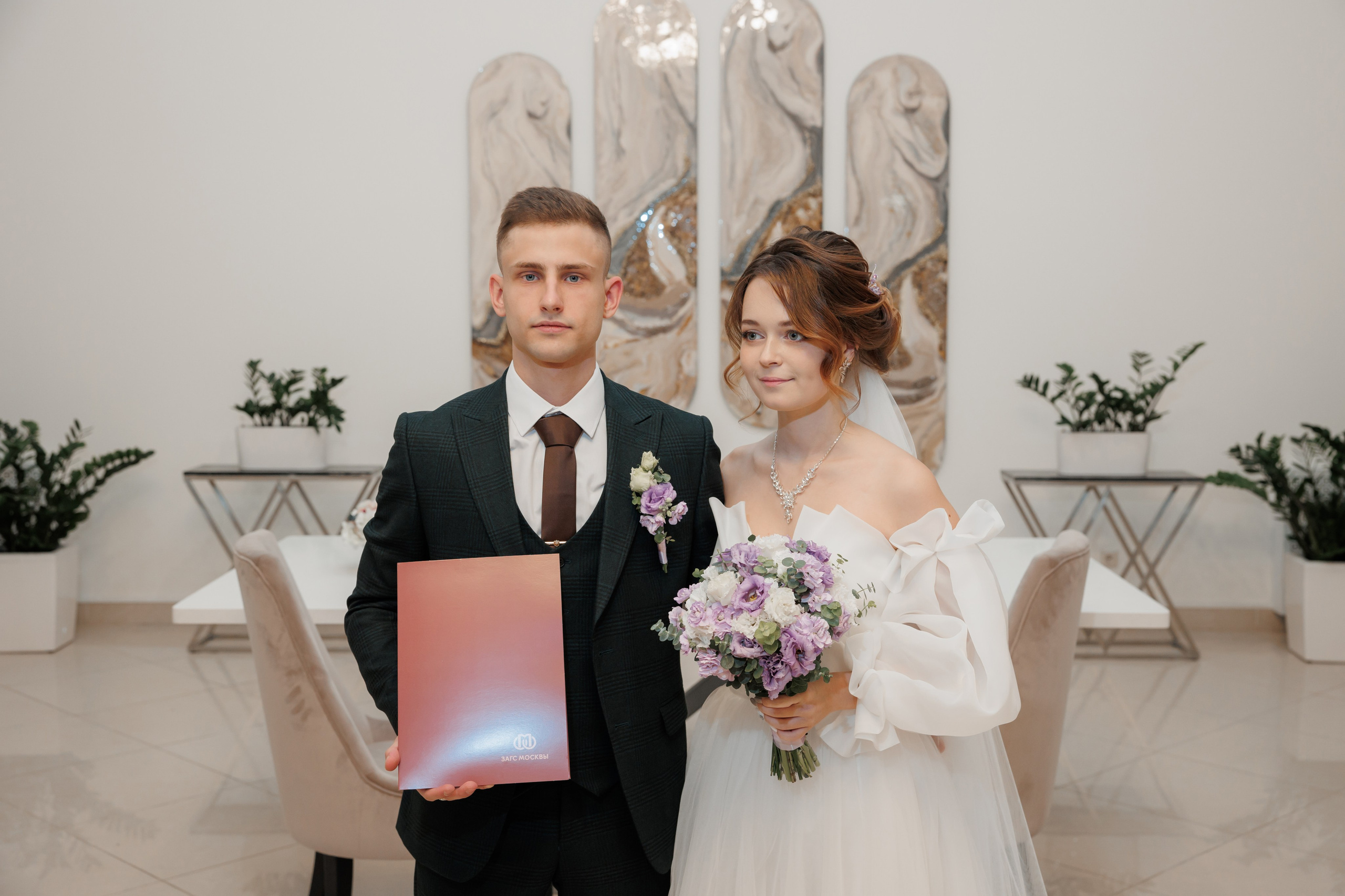 Константин и Дарья, ЗАГС ВДНХ, отель Soluxe, ресторан «Антик». Свадебный и репортажный фотограф (Москва, Королев и другие)