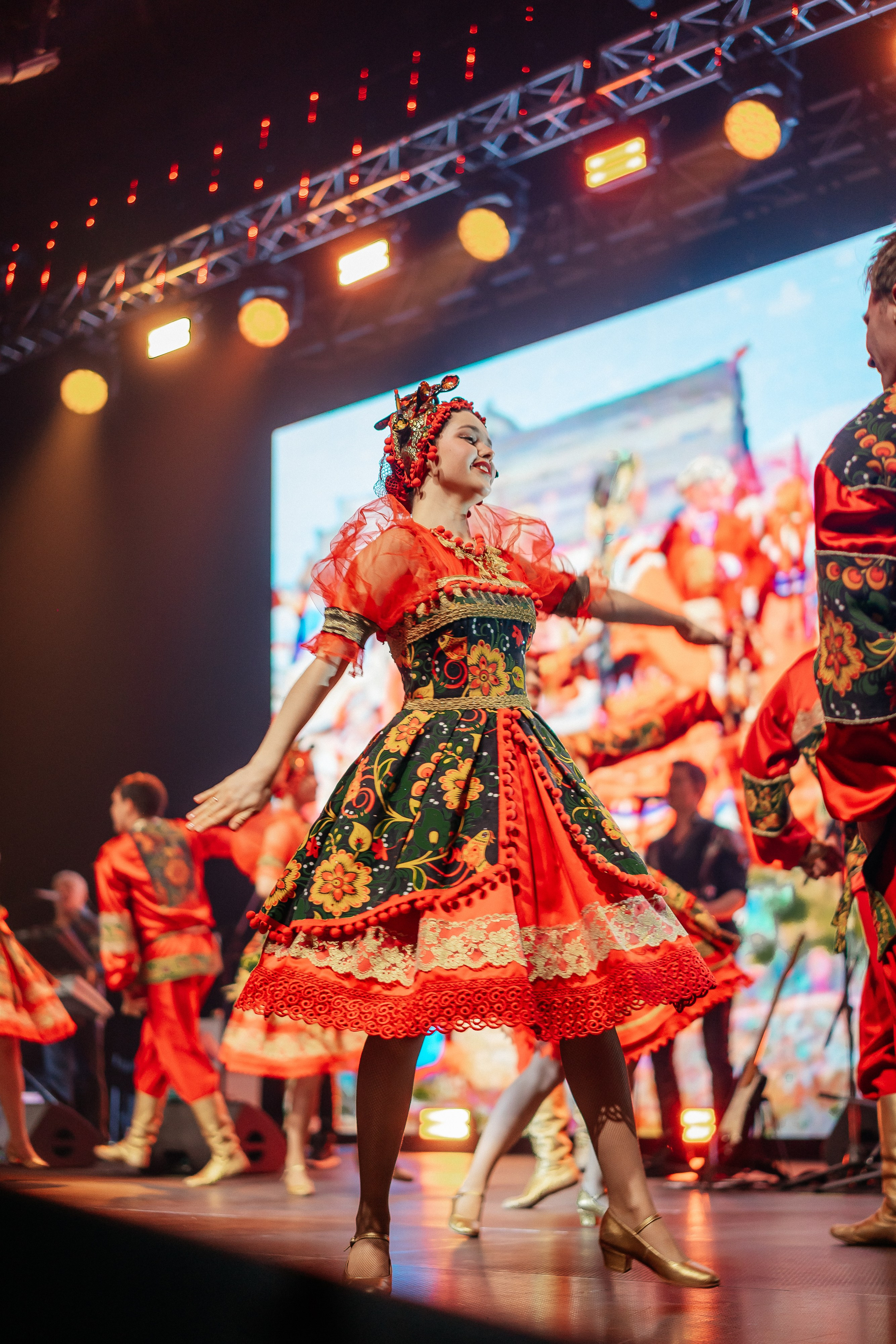 Концерт Надежды Кадышевой в Смоленске. Фотограф и видеограф Смоленск | Студия Цезарь