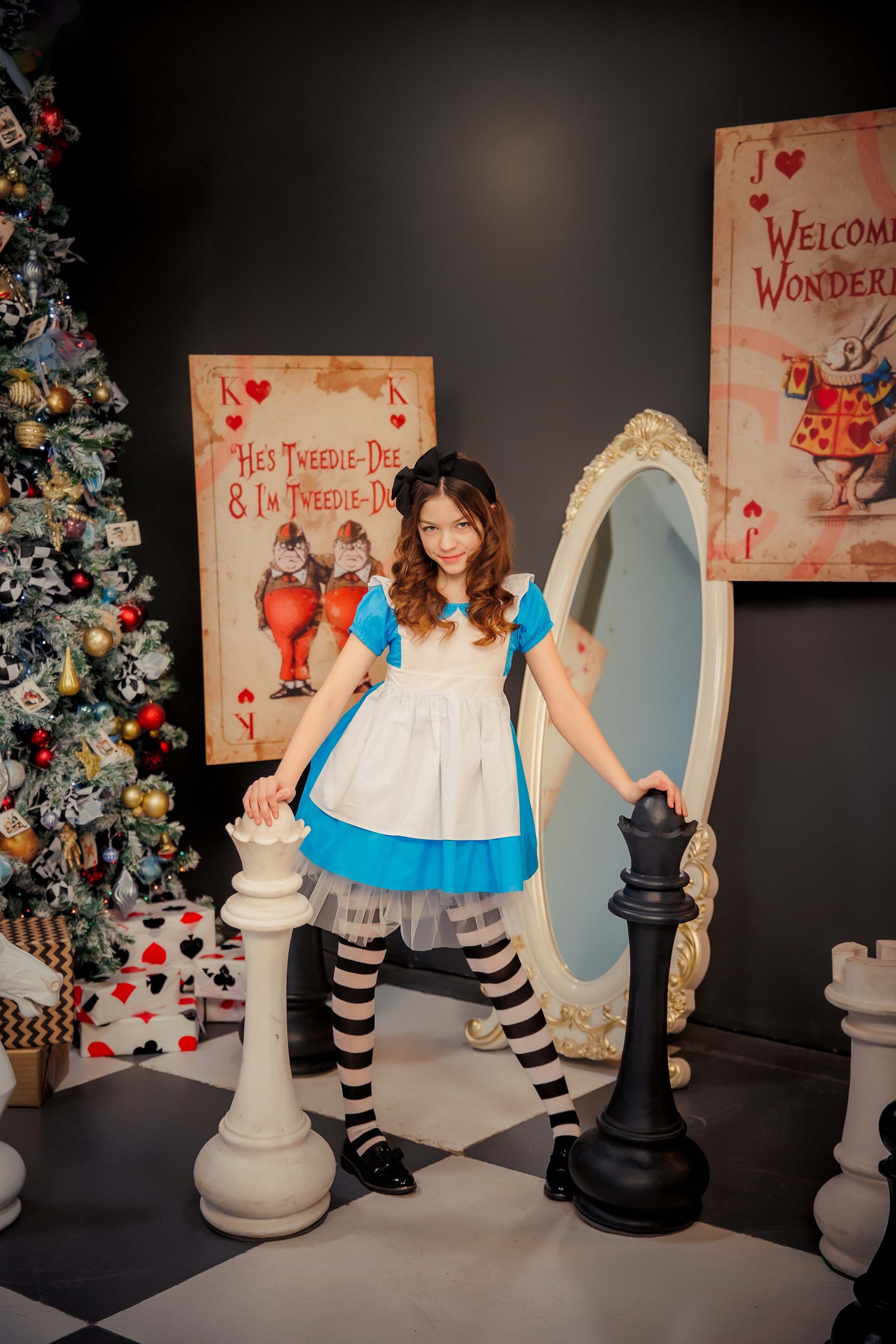 АЛИСА В СТРАНЕ ЧУДЕС. Фото, видео, авторские выпускные альбомы в Нижнем Новгороде