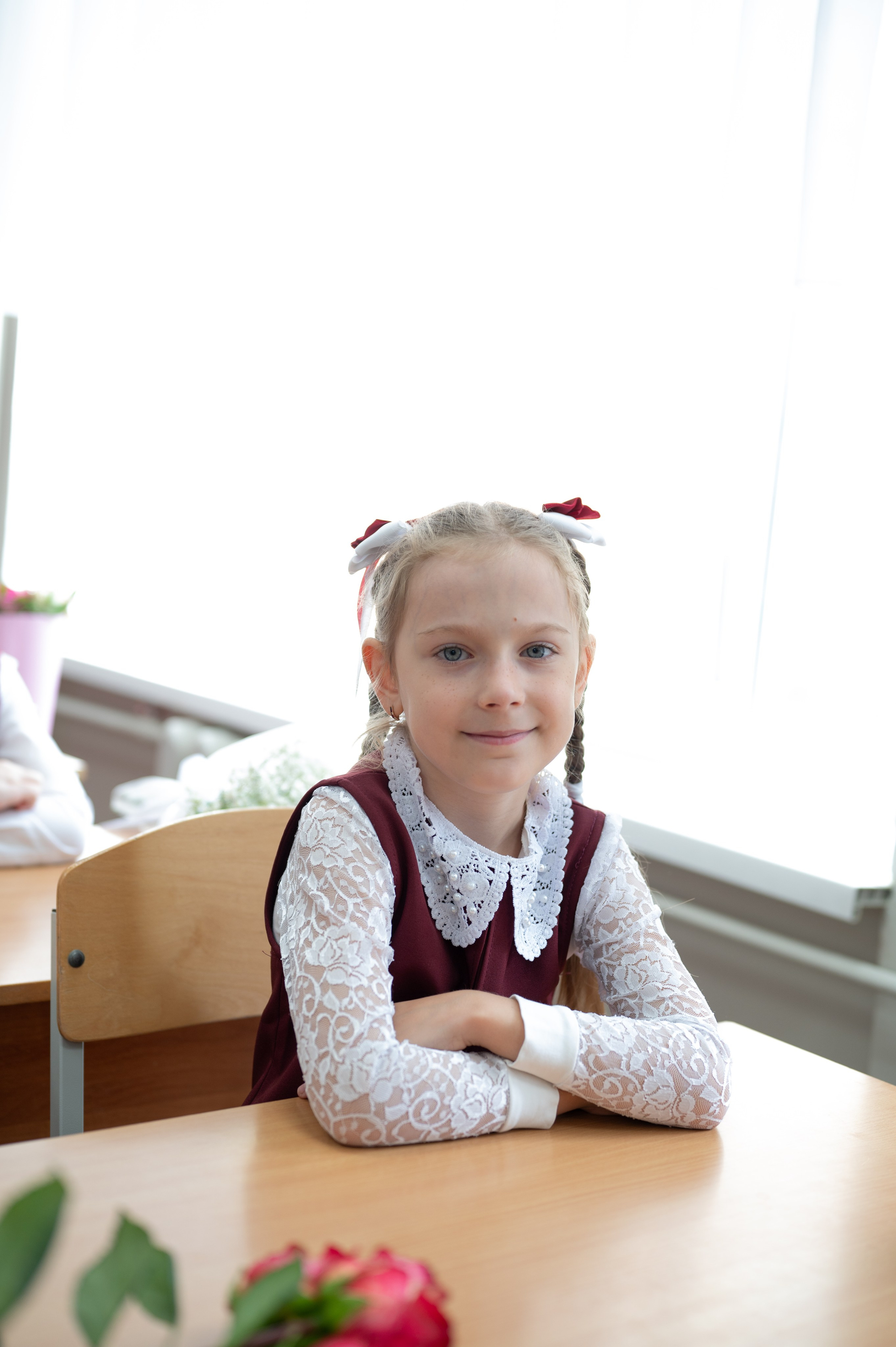 1 сентября 16 гимназия 2 класс (линейка + в классе+ на улице). Фотограф новорожденных, семейный детский в Тюмени Татьяна Морозова