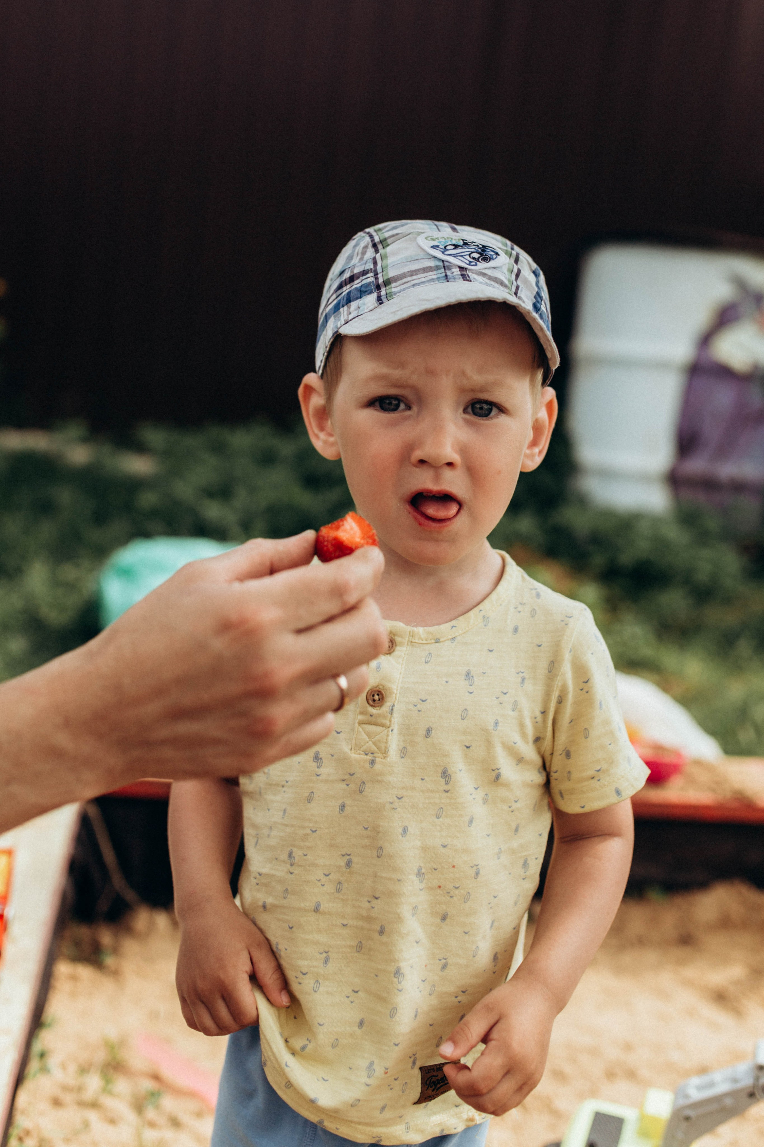 У бабушки в деревне. Фотограф новорожденных Серпухов, Протвино, Москва I Марина Бурмистрова