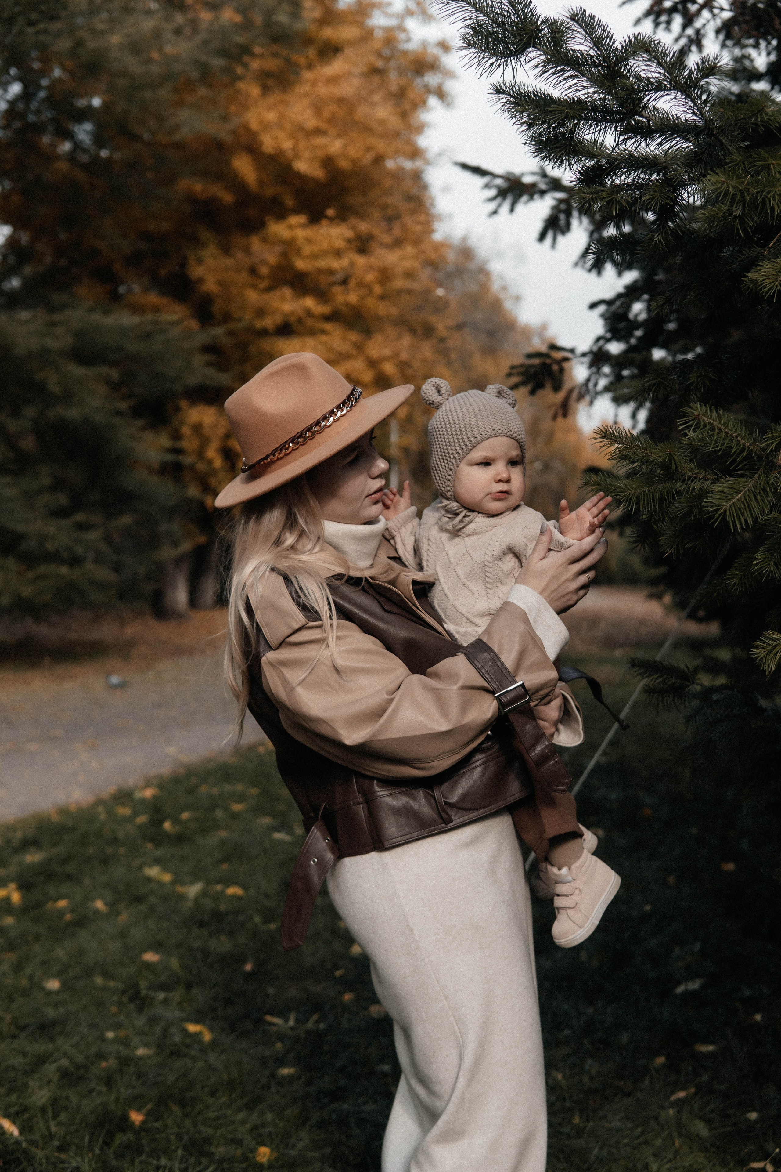Прогулка осенью в парке. Главная страница