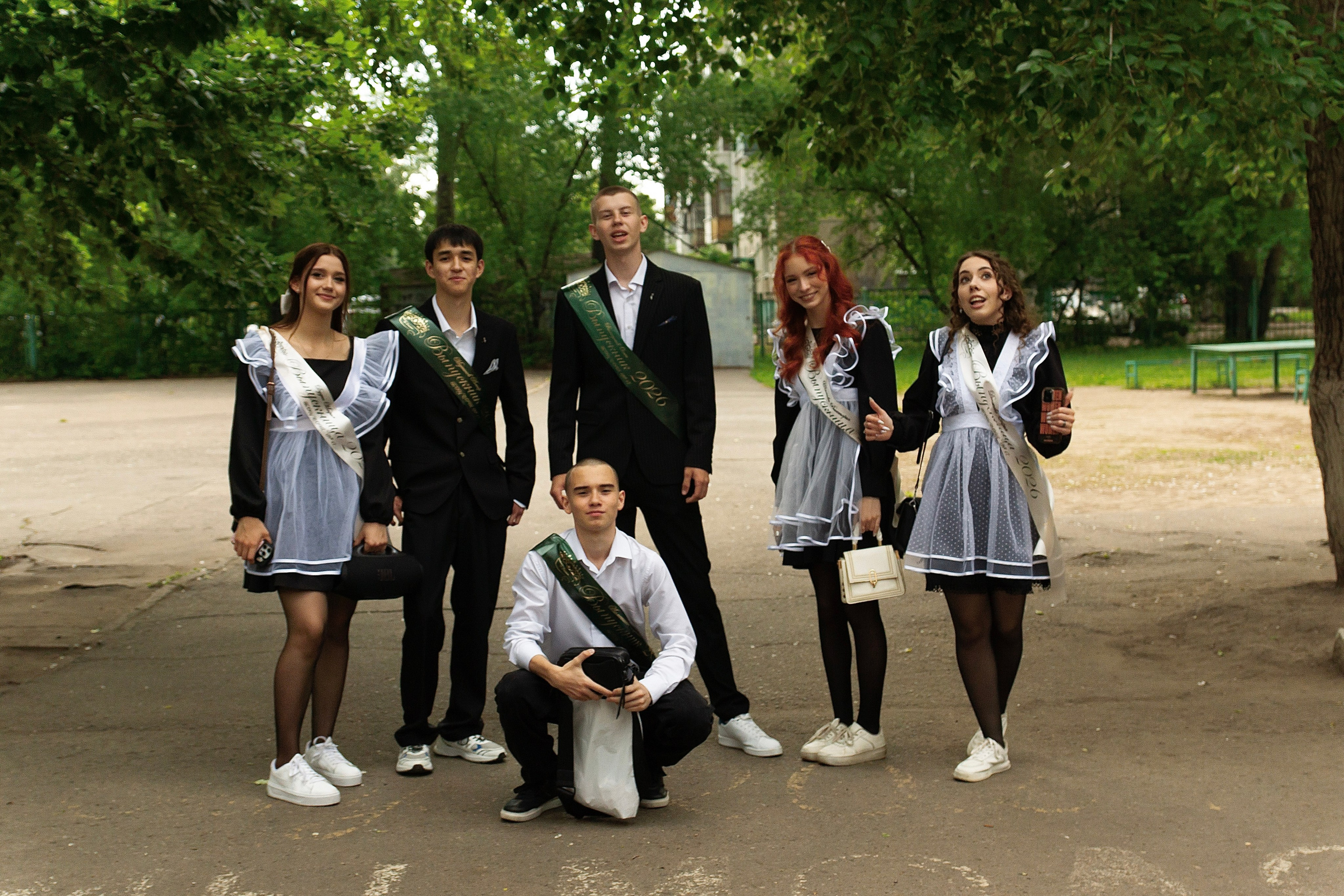 Выпускной 2026. Женский фотограф Омск, Екатерина Петрова