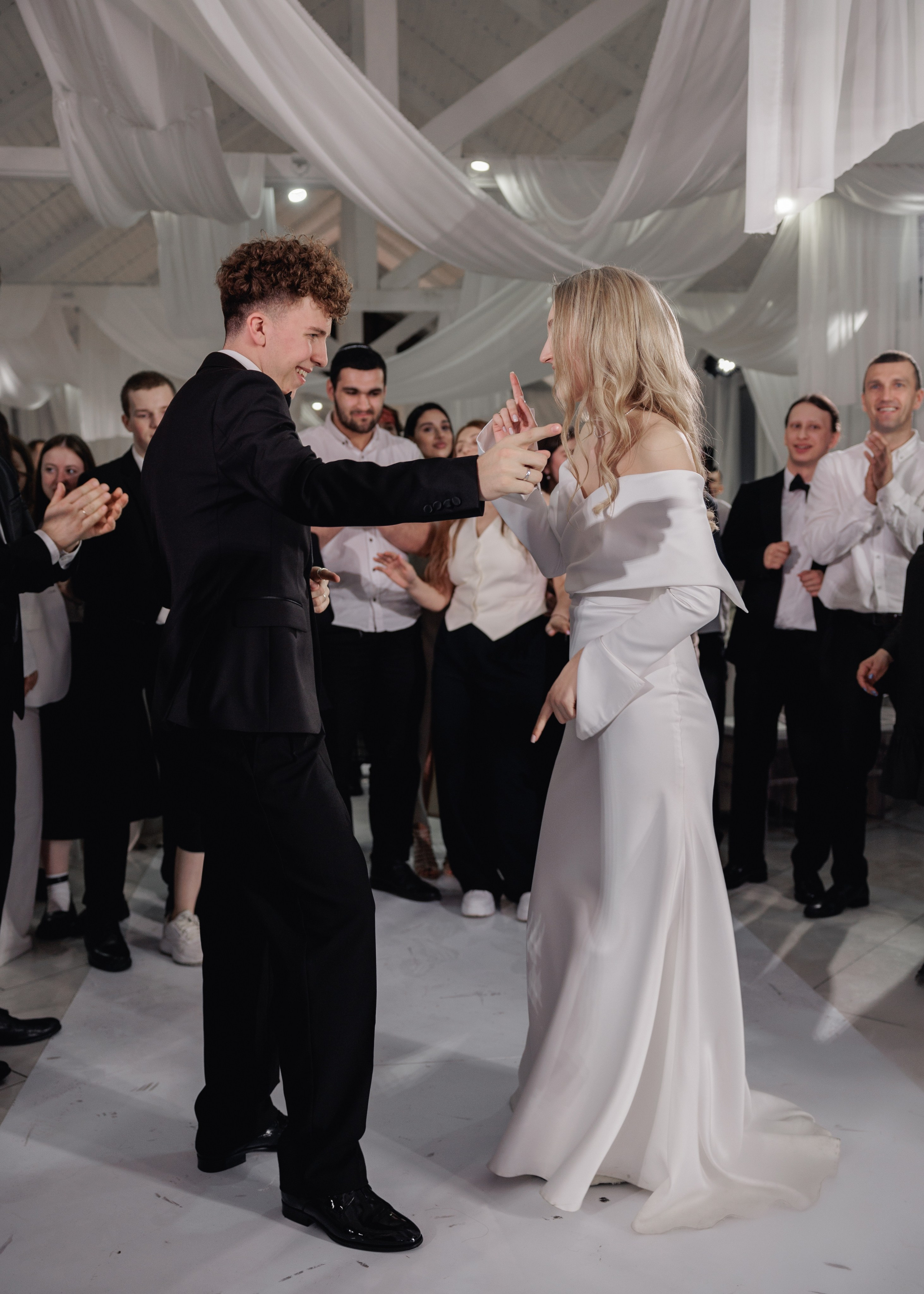 Лев&Кристина. Свадебный фотограф Владислав Адышкин