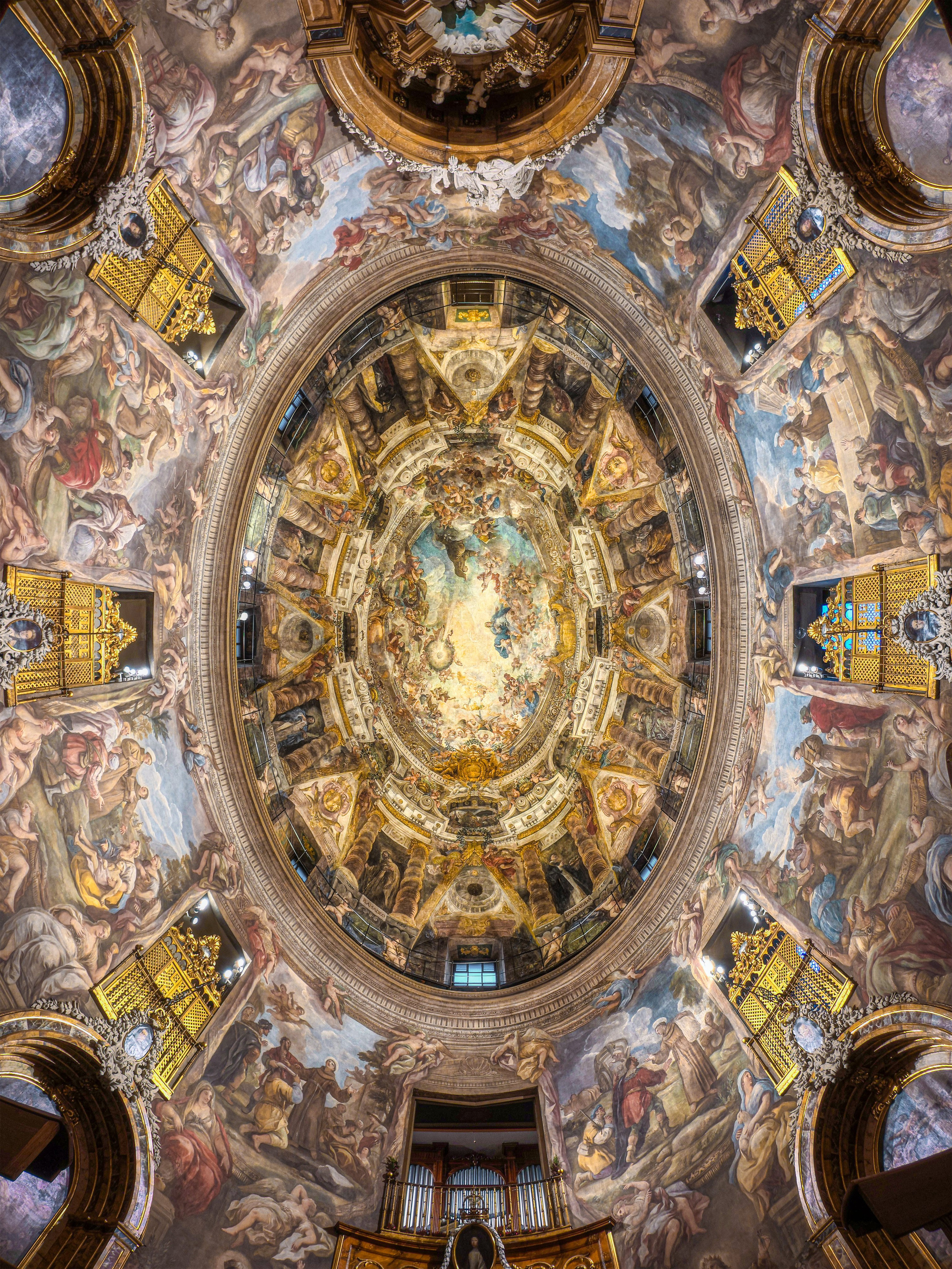 Interiors. Tony Nomadic