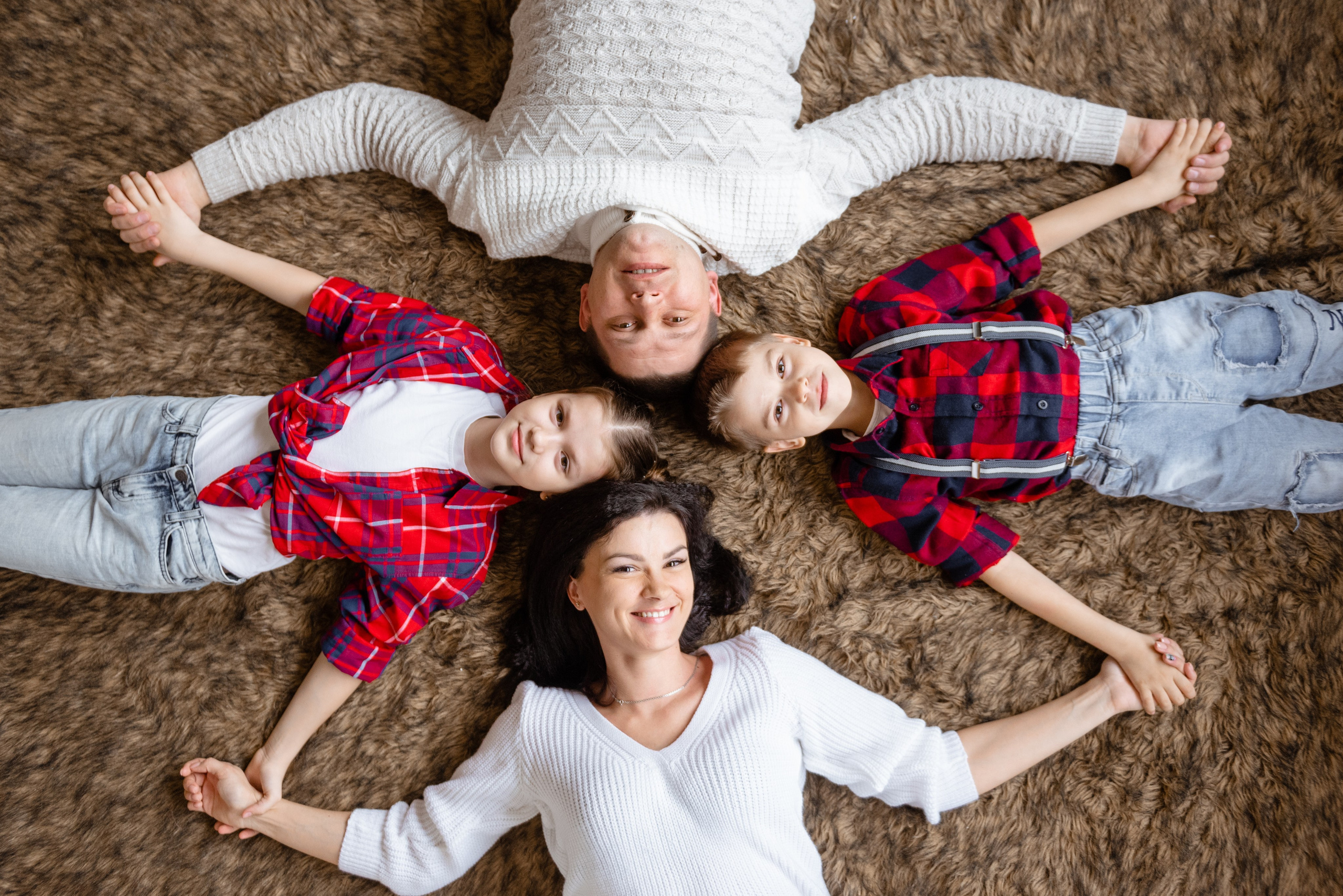 Фотосессии (семьи и пары). Качественные фото в Красноярске для самозанятых и для свободных