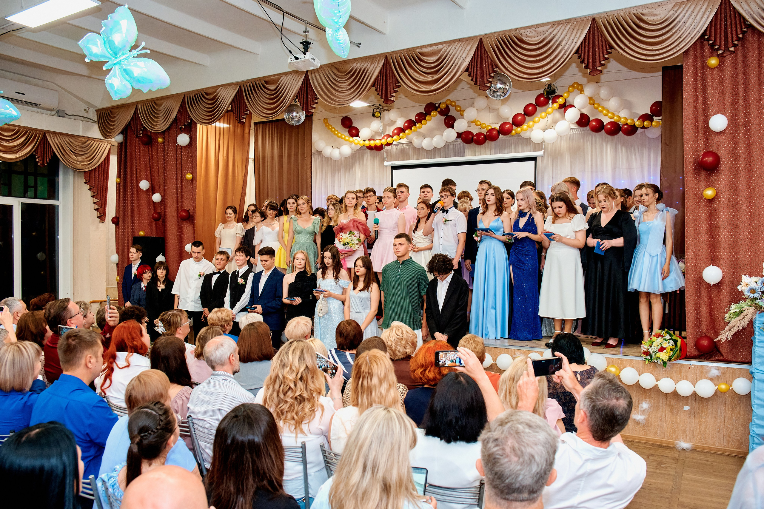 Выпускной 11Б. Школа 35. Фотограф Таганрог Анна Трайжон