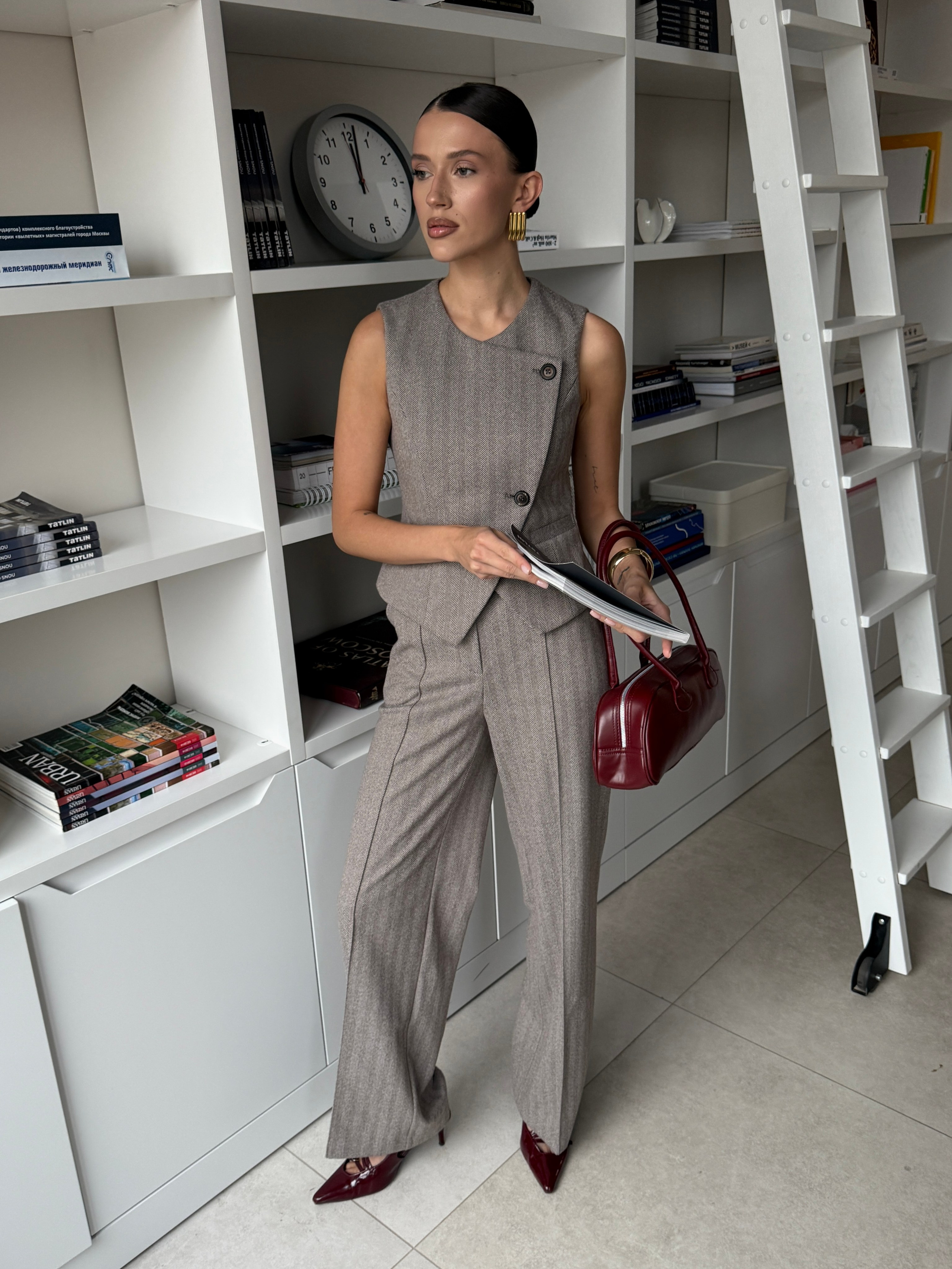 12. Фотограф для брендов и индивидуальных фотосессий в Москве