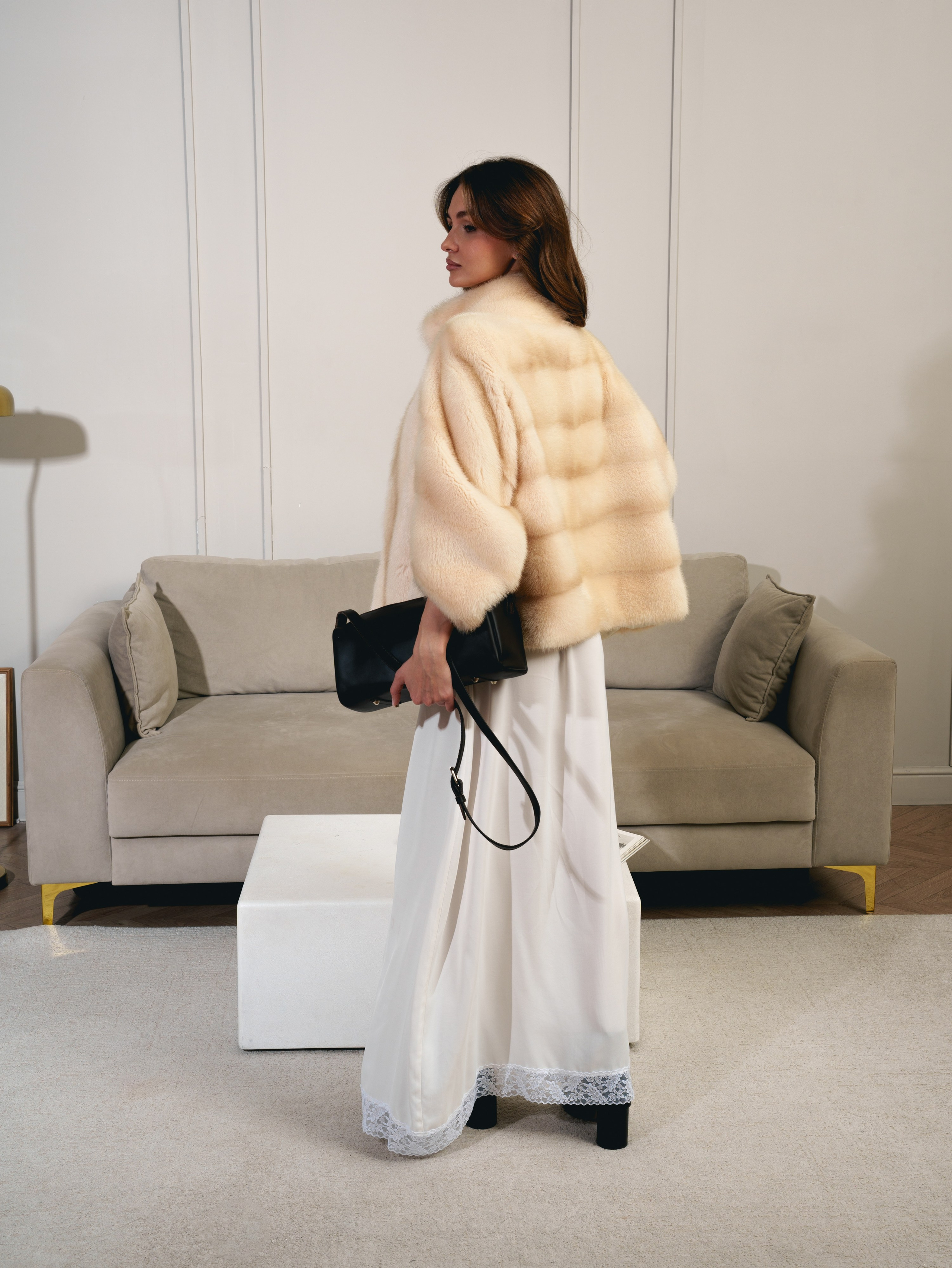 Каталог в интерьере. Иван Упоров — фотограф, рилсмейкер чебоксары