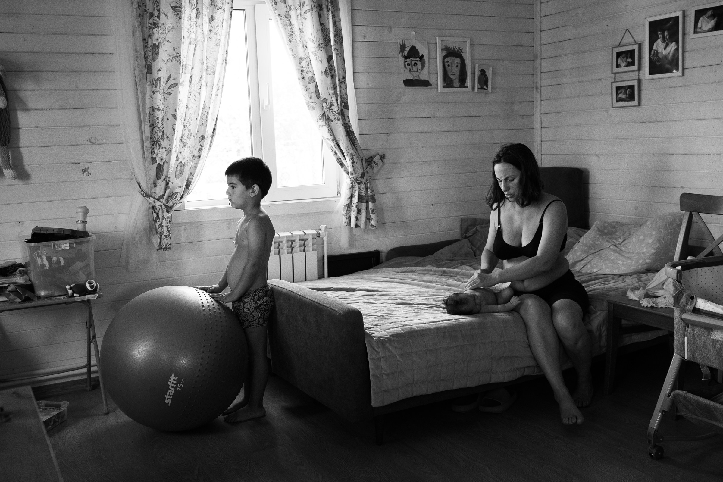 Полине 14 дней семейная съемка. Семейный видеограф и фотограф Соснина Марина