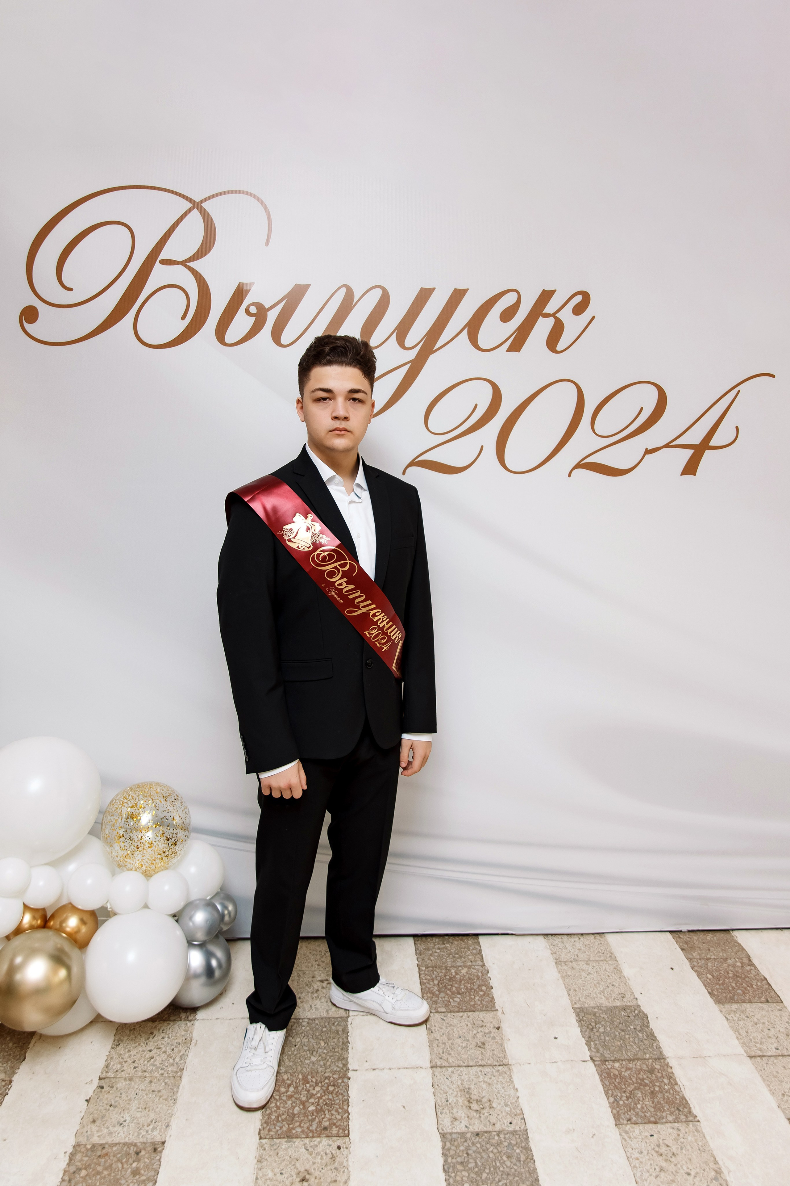 11 класс Последний звонок. Фотограф Любовь Корниенко, Примоский край