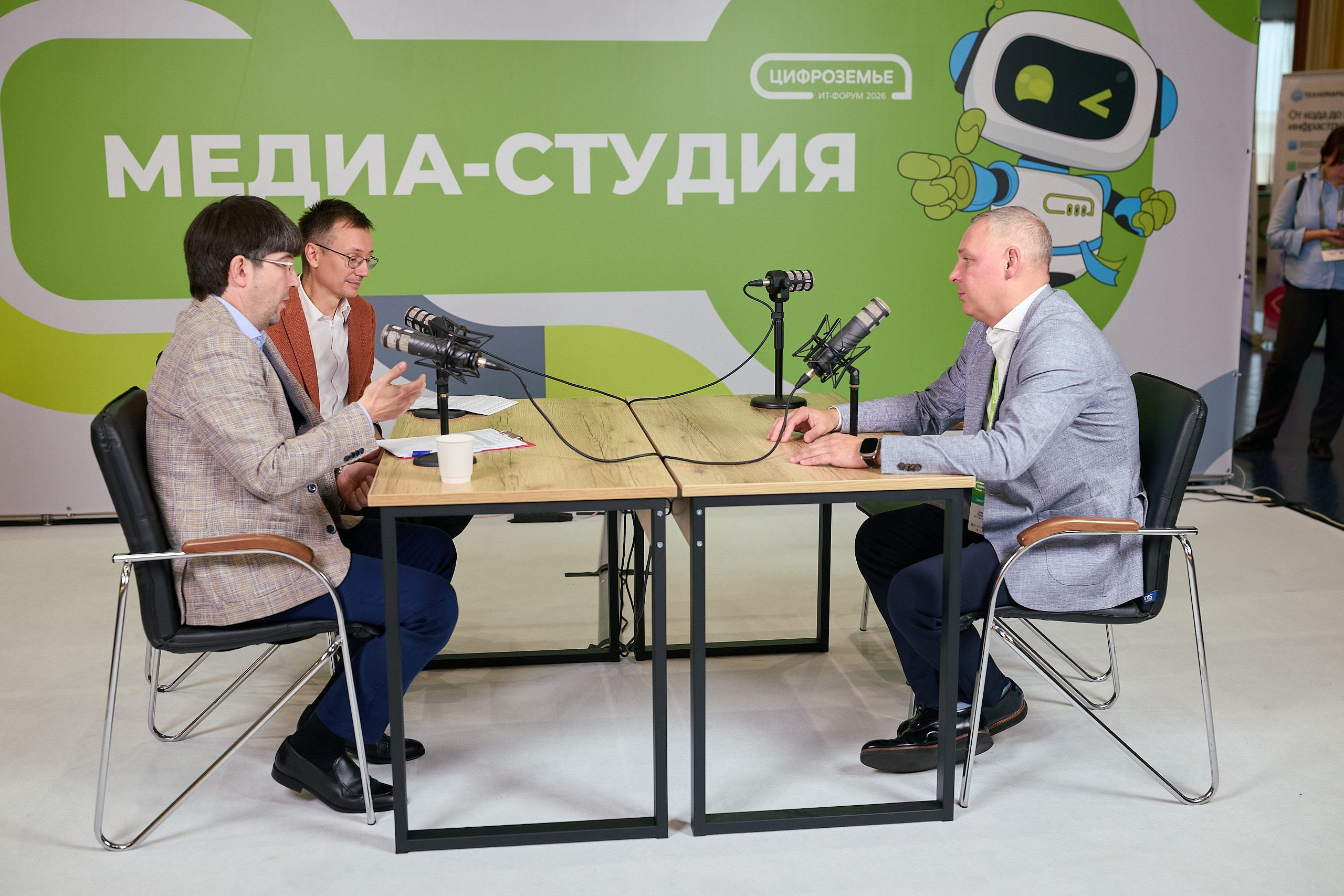 Цифроземье-2026. Марк Шишкин — репортажный фотограф в Воронеже и России