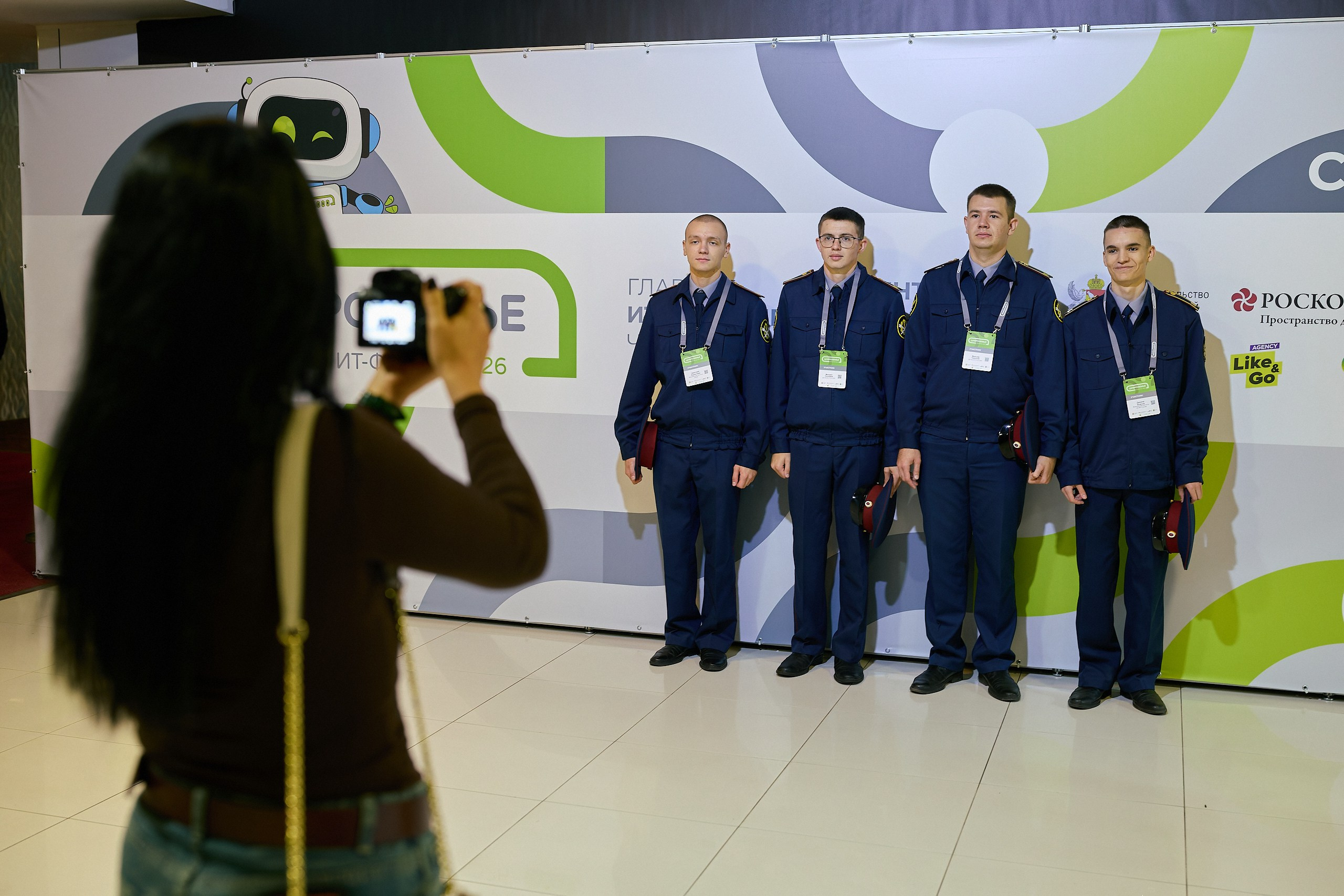 Цифроземье-2026. Марк Шишкин — репортажный фотограф в Воронеже и России