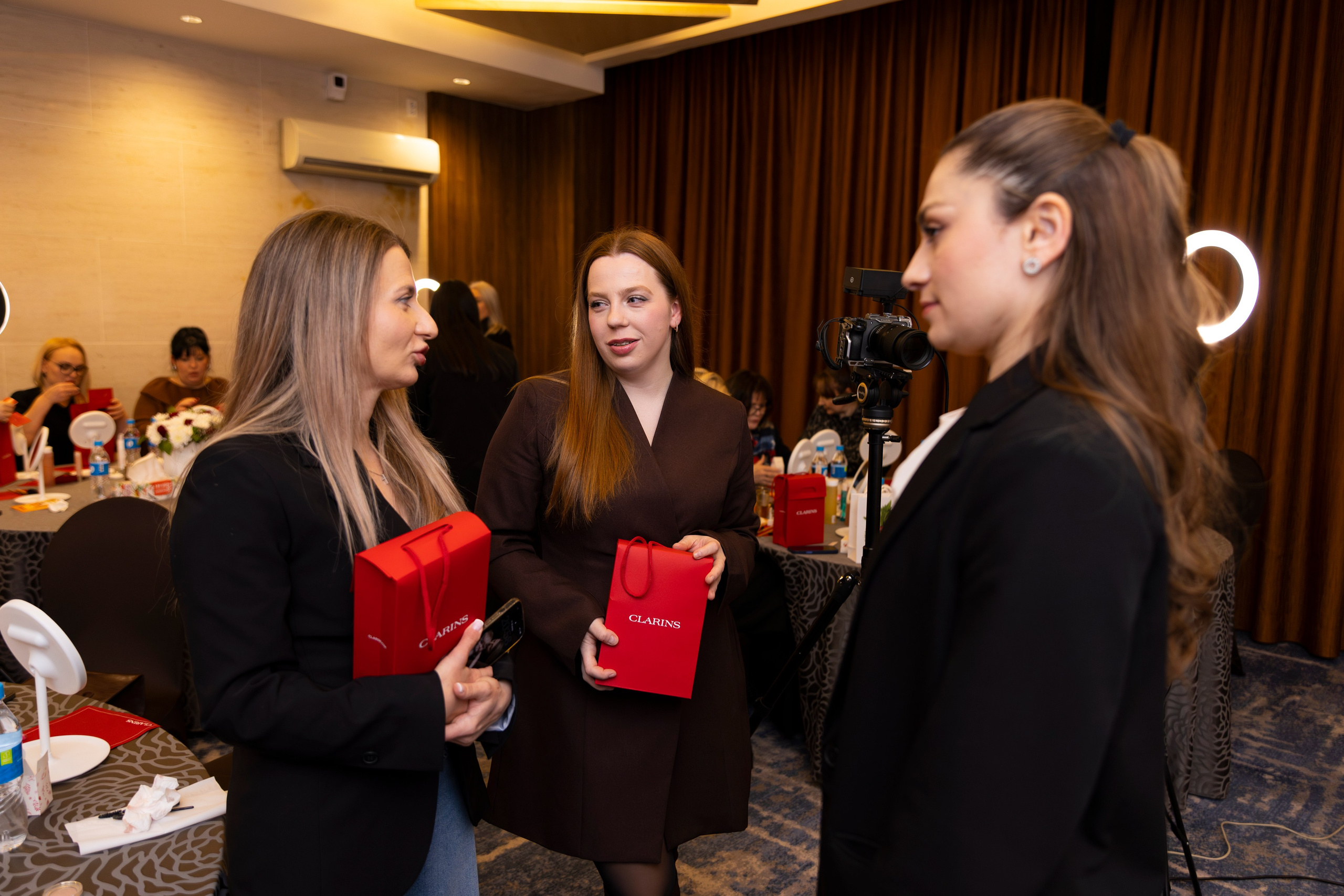 Мастер-класс от бренда Clarins. Олег Катакинов| Репортажный фотограф в городе у моря (Владивосток)