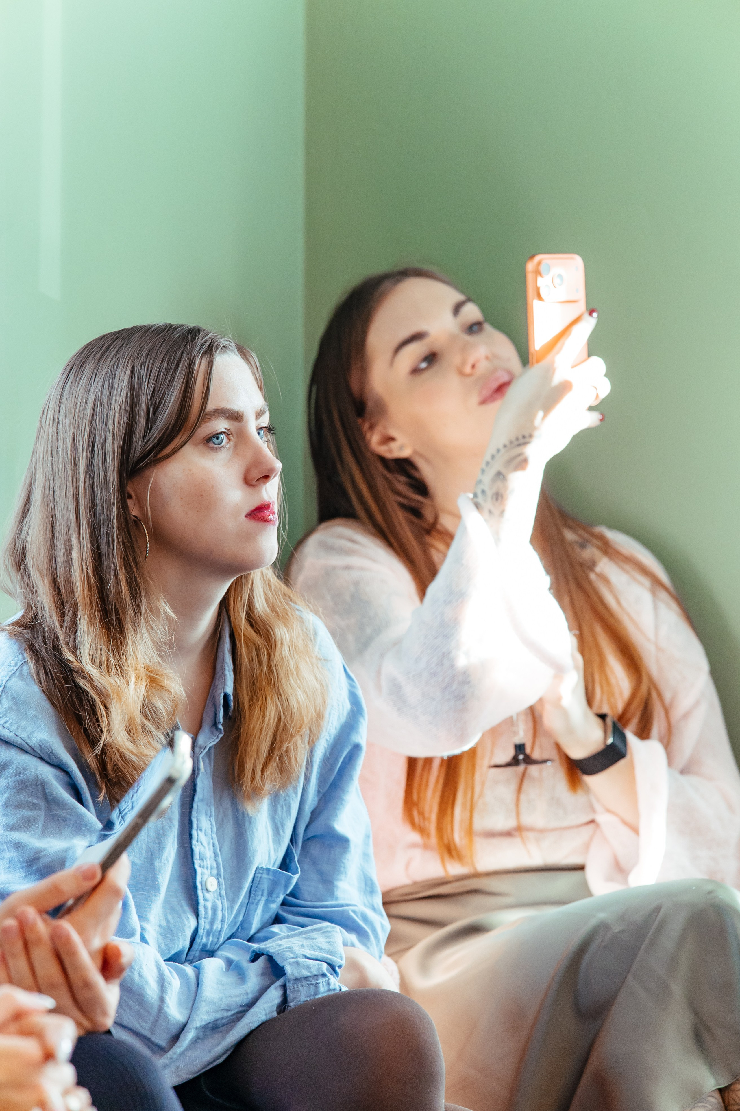 Открытие стоматологии Smile Is. Анастасия Петрович фотограф, фотокорреспондент в Москве и Санкт-Петербурге. Фотосъёмка репортажа, мероприятия, корпоративная съёмка, контент