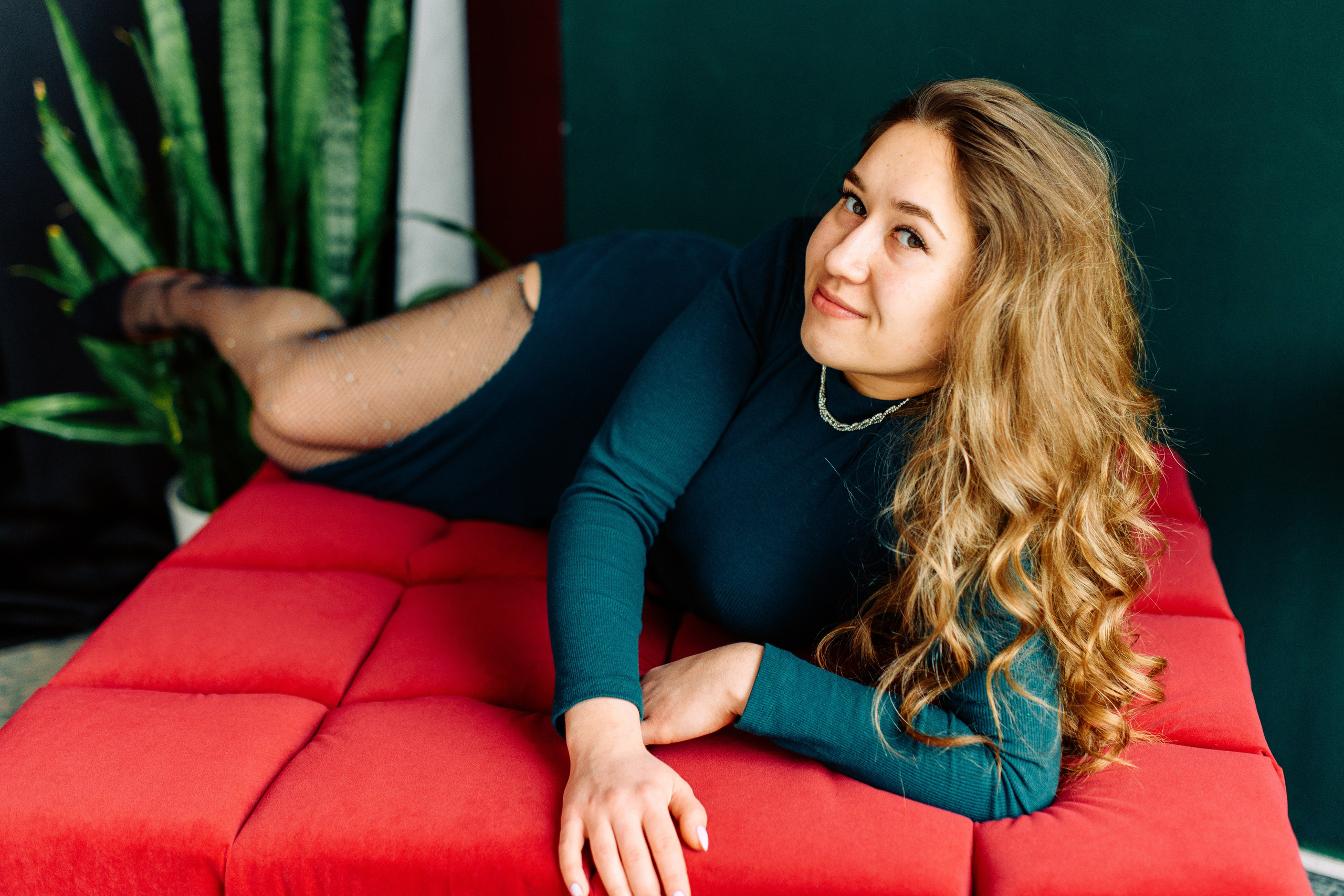 В студии 2. Григорий Карпов, портретный фотограф в городе Перми