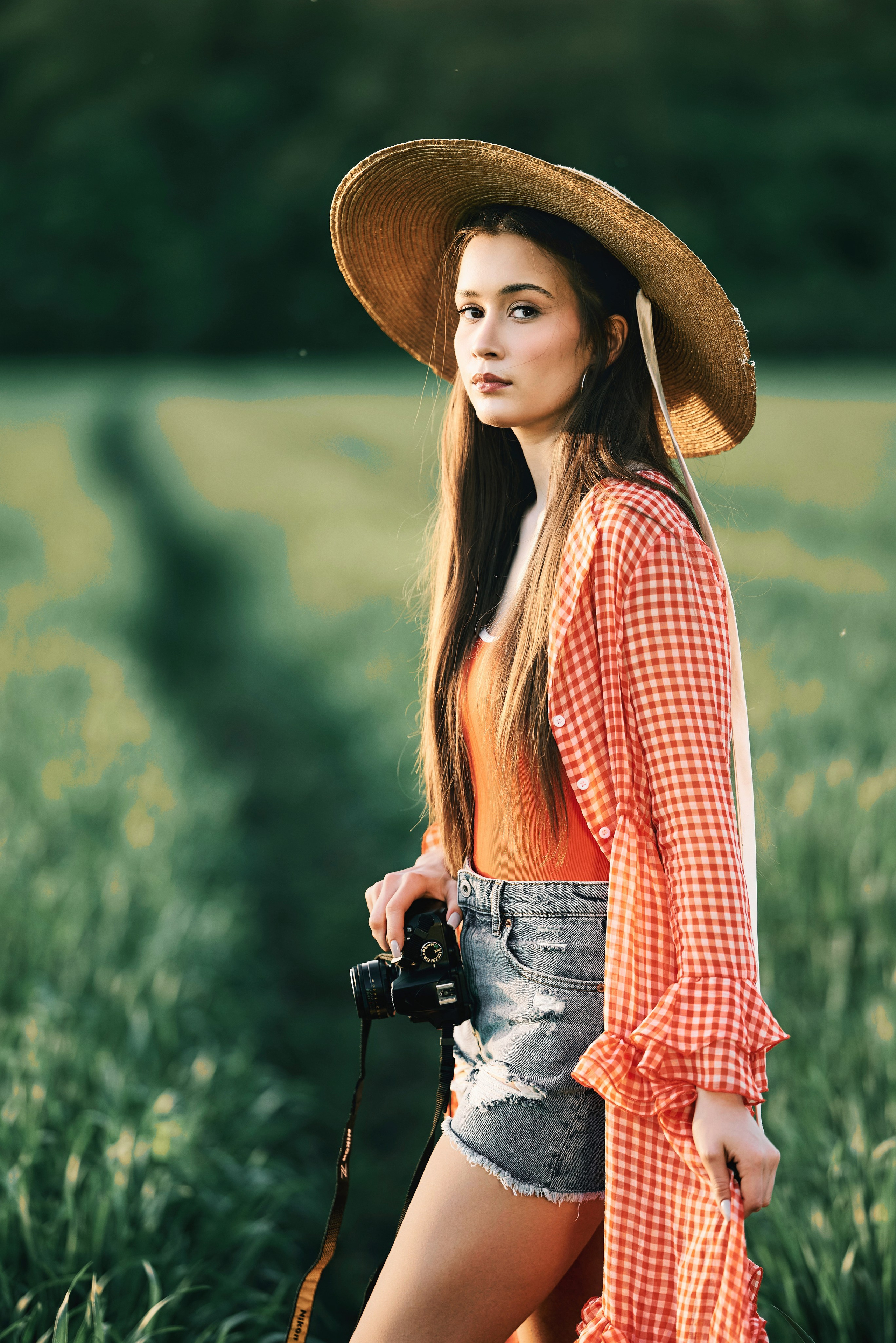 Анна и закат. Фотограф Денис Кривопусков