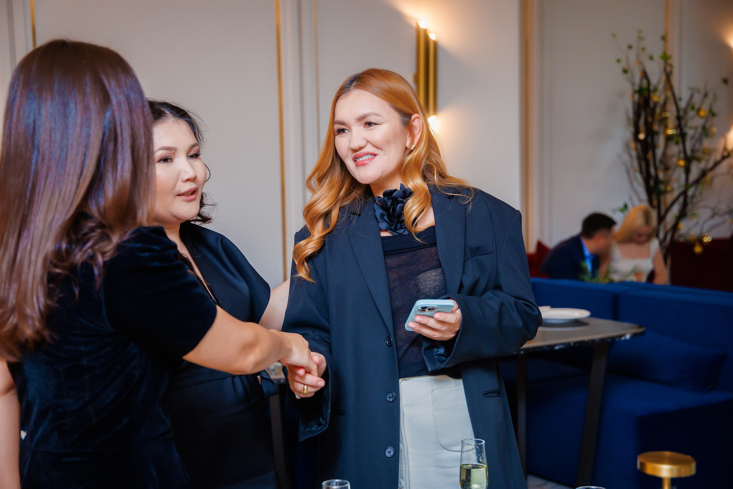 Мероприятие в заведении. Семейный и Свадебный фотограф в Астане Александр Астапов