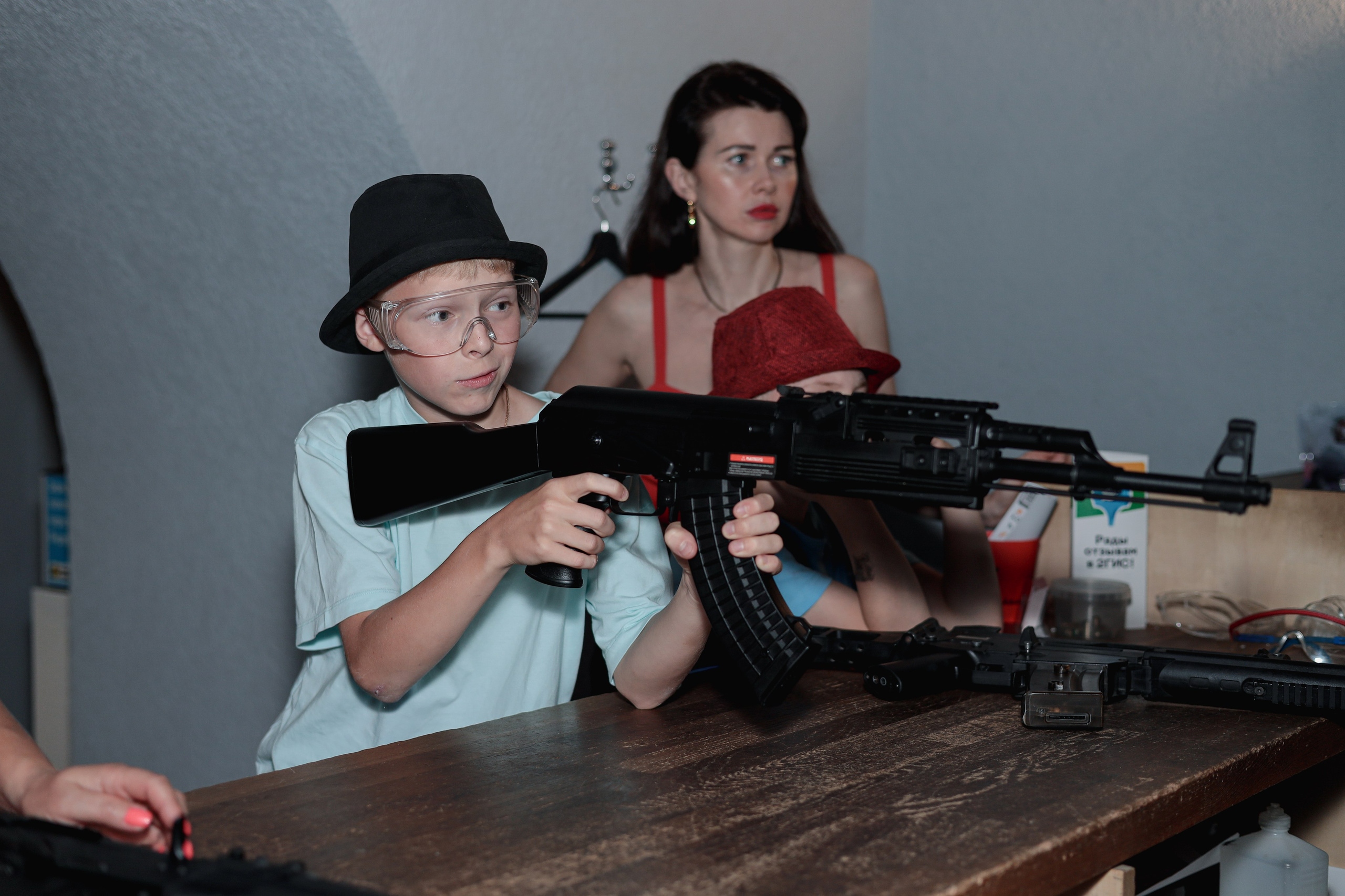 День рождение в стрелковом клубе. Фотограф Надршина Лилия