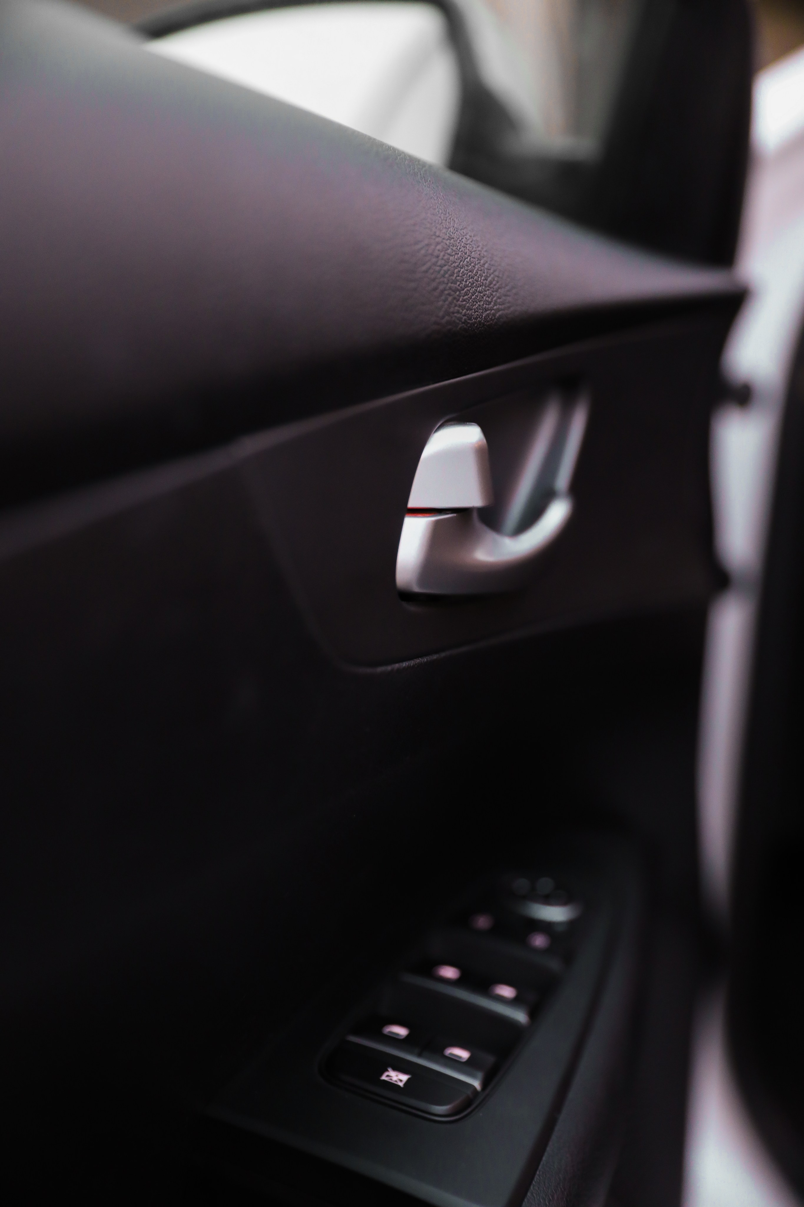 АВТО. Photographer Viktoriya Markushina «My world throug»