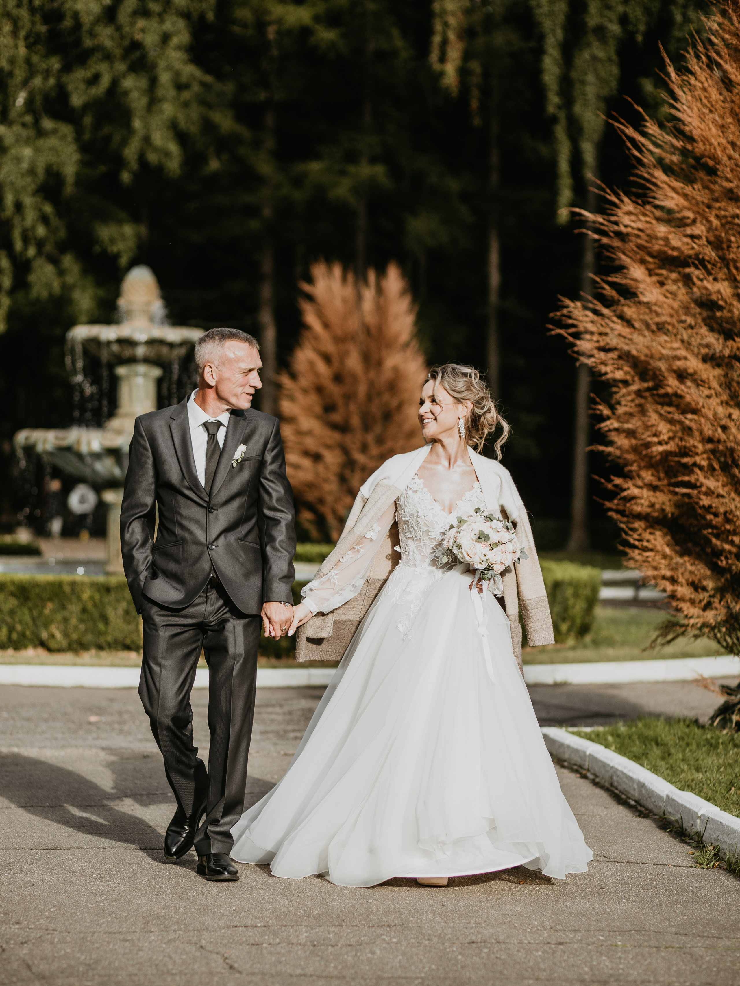 Свадебная прогулка д. о. Ершово. Фотограф Олеся Бакалина