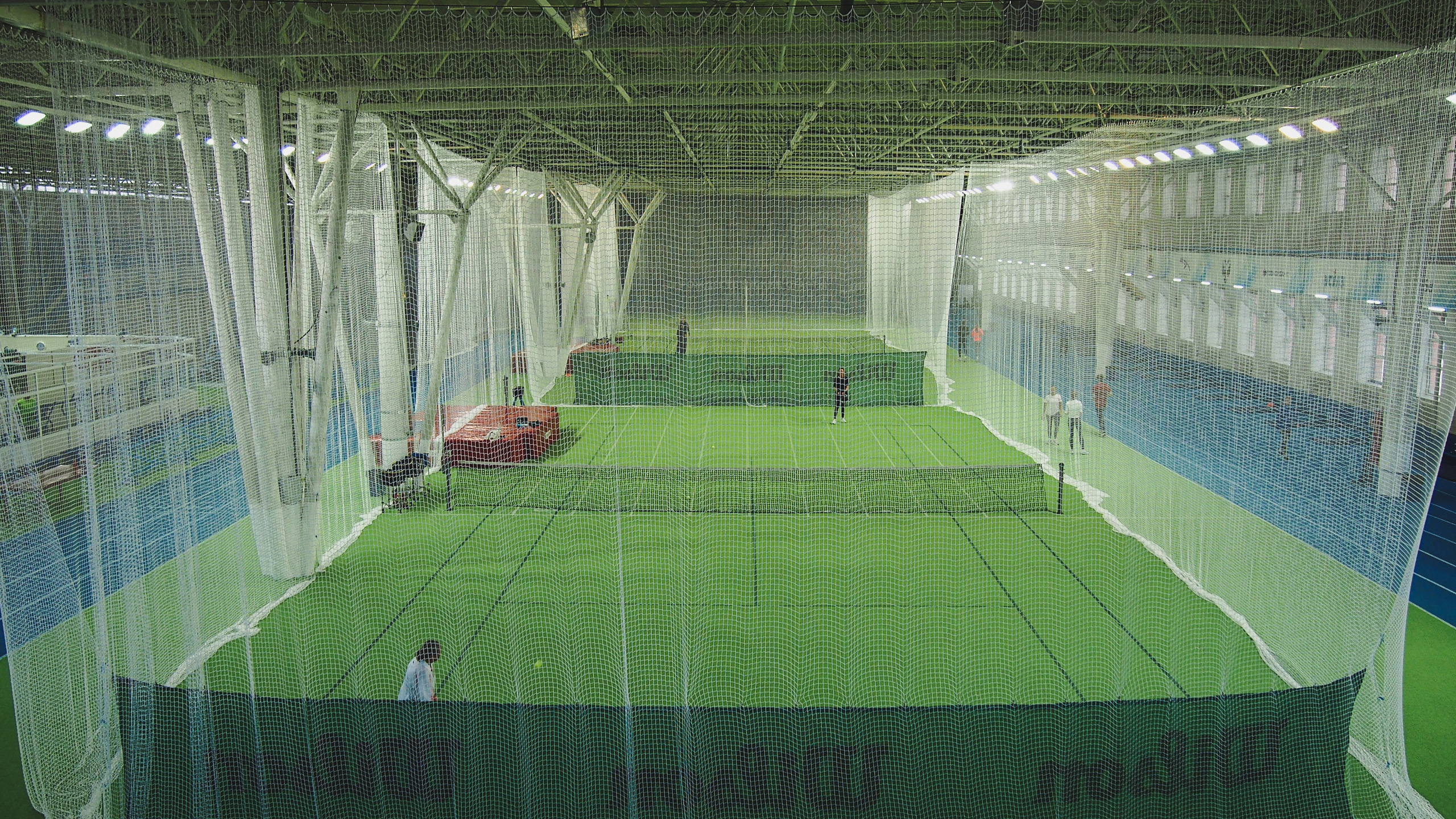 Манеж Луч. Recro