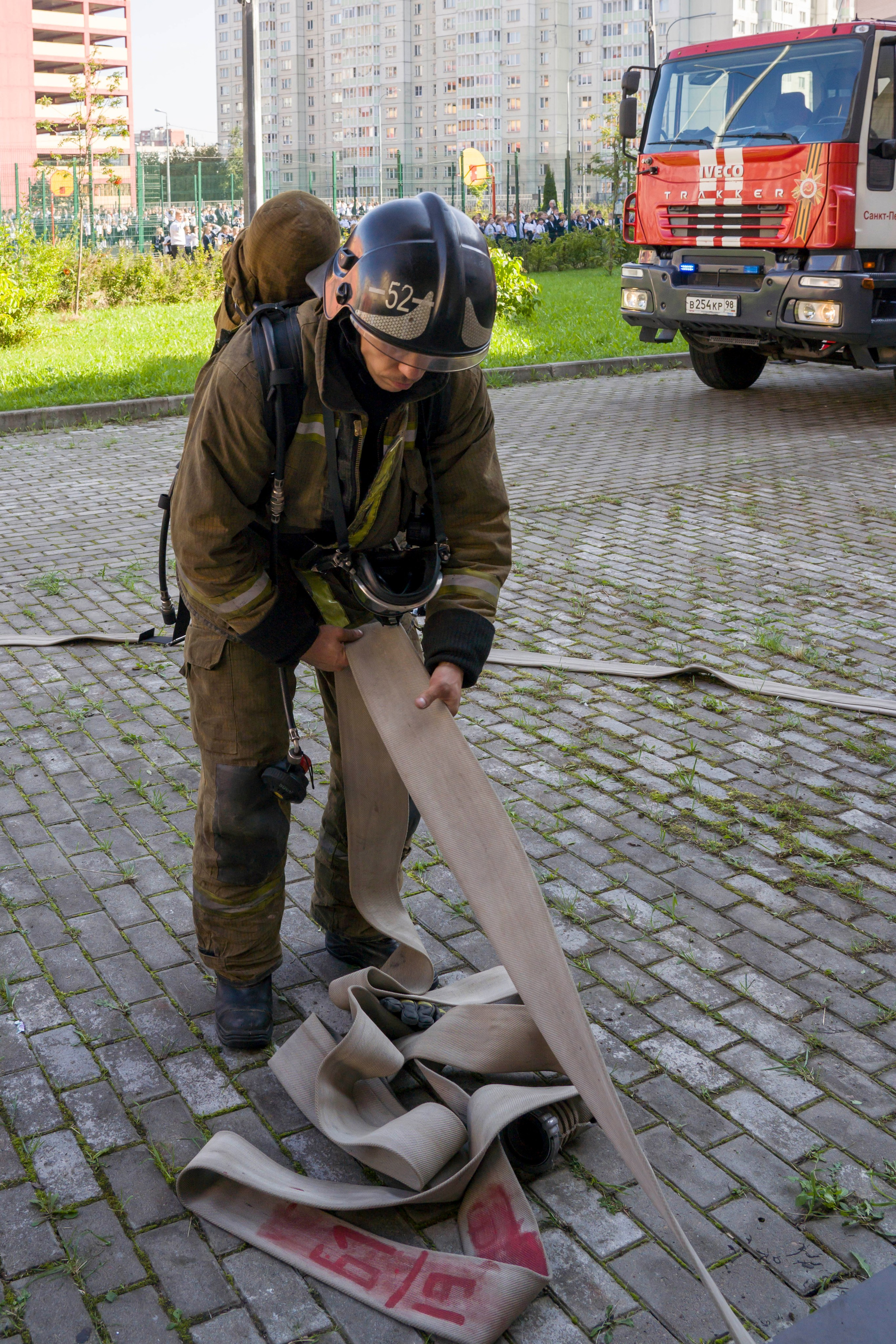 МЧС тренировка эвакуации в школе. Фотограф в Санкт-Петербурге. Репортажная и все съёмки для бизнеса