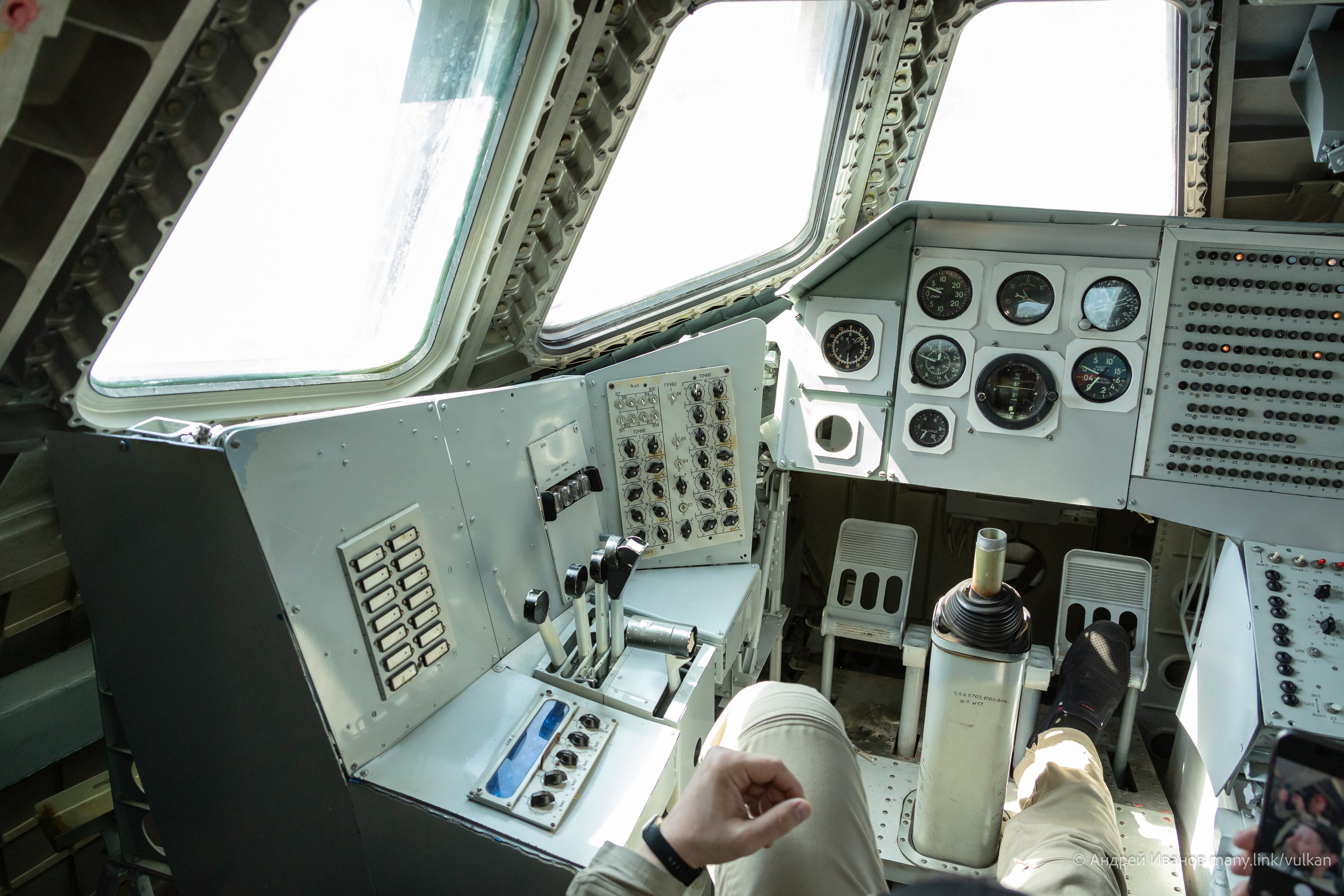 Перелёт на Байконур в 2026 г на самолётах АОН. Фотоальбом показывающий увлекательный мир авиации и мир медведей Андрея Иванова