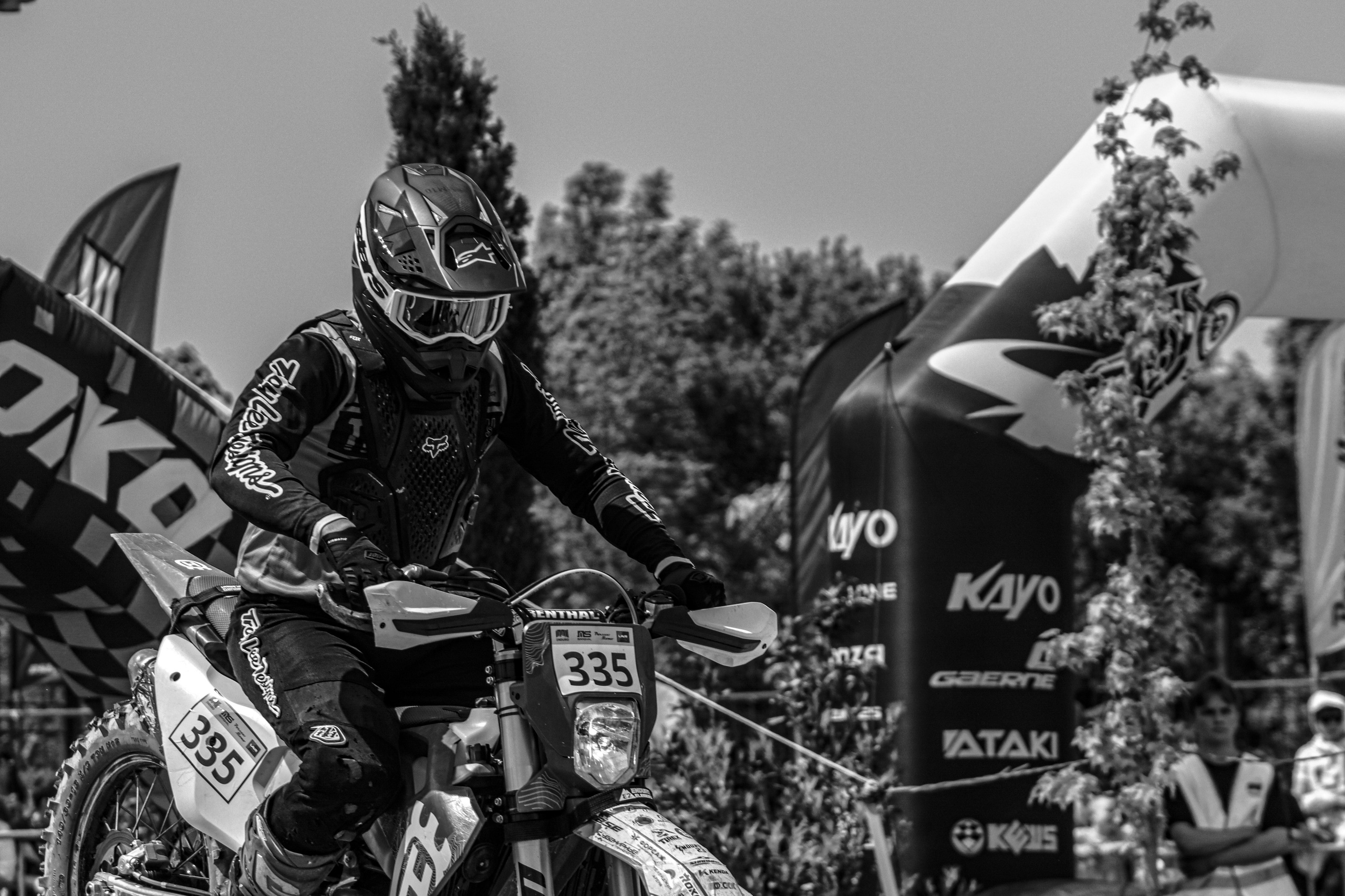Enduro. Ivaladimirovna1995.wfolio.pro