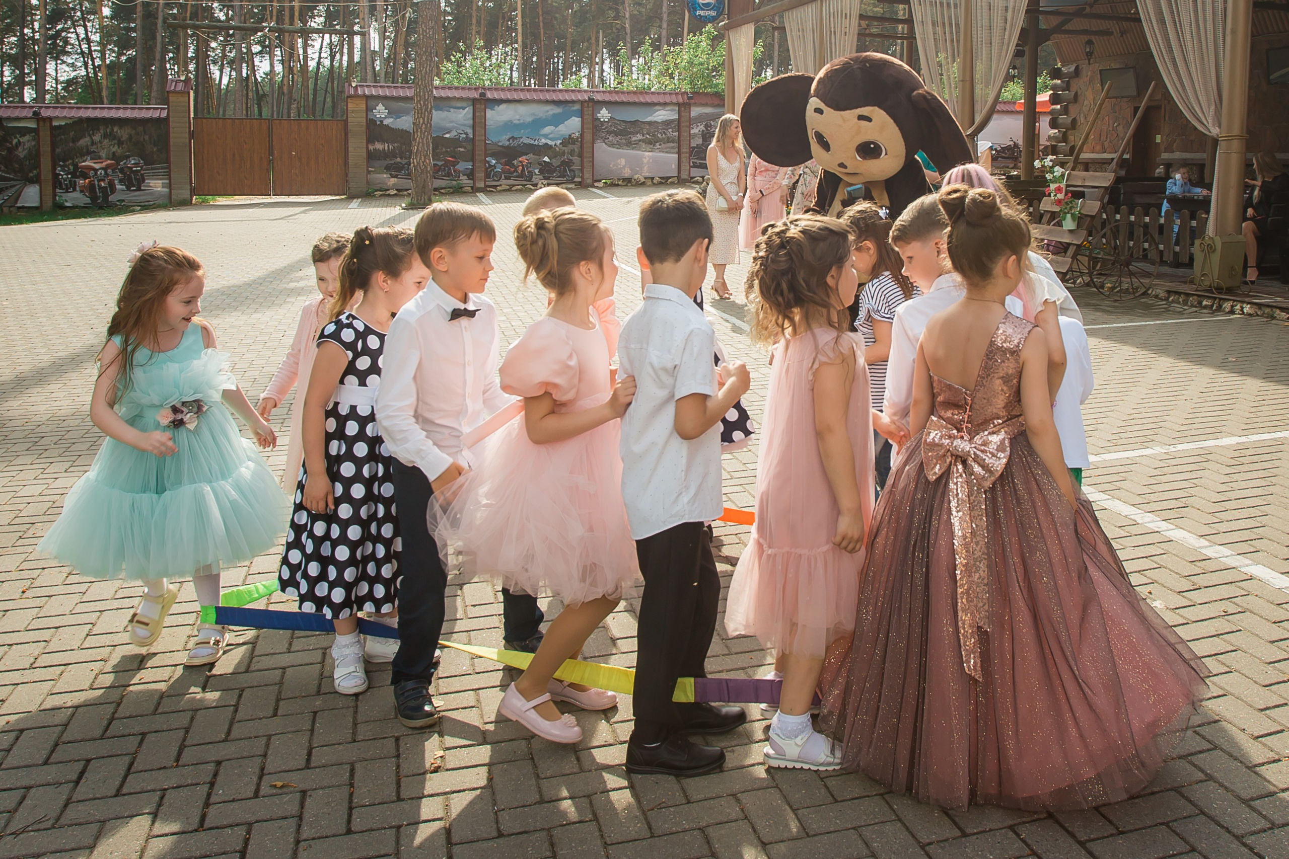 Выпускной детского сада на Ранчо. Фотографиня Мария Дикова