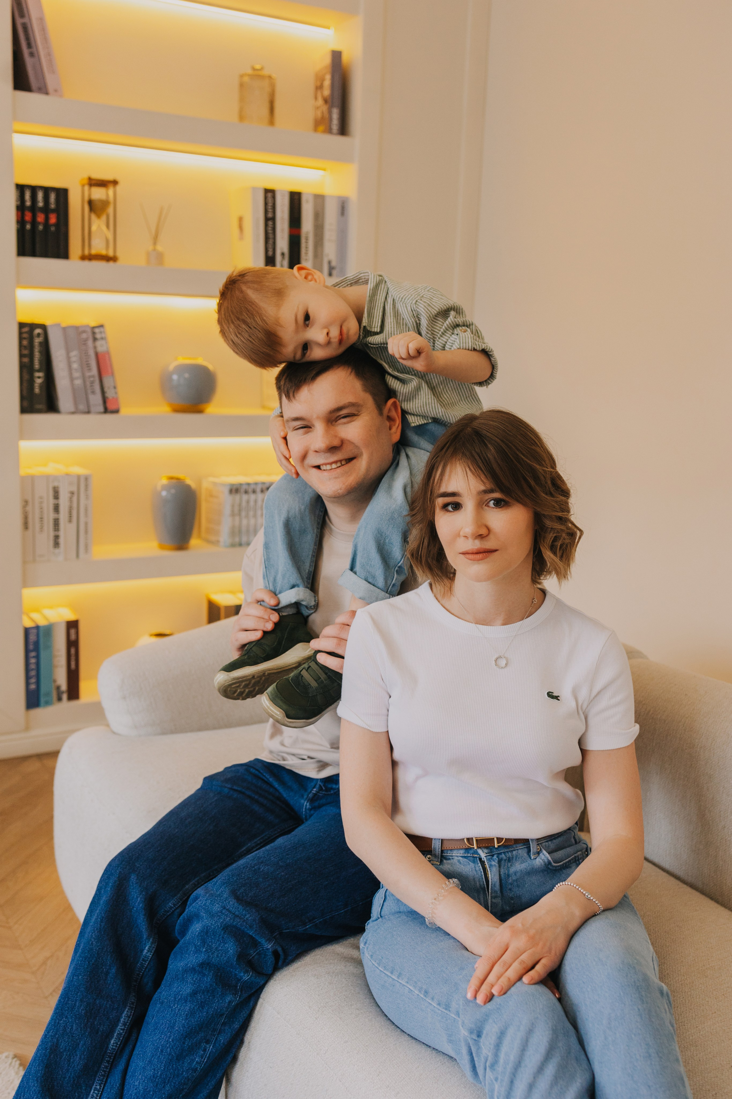 Большая семья. Домашняя фотосессия