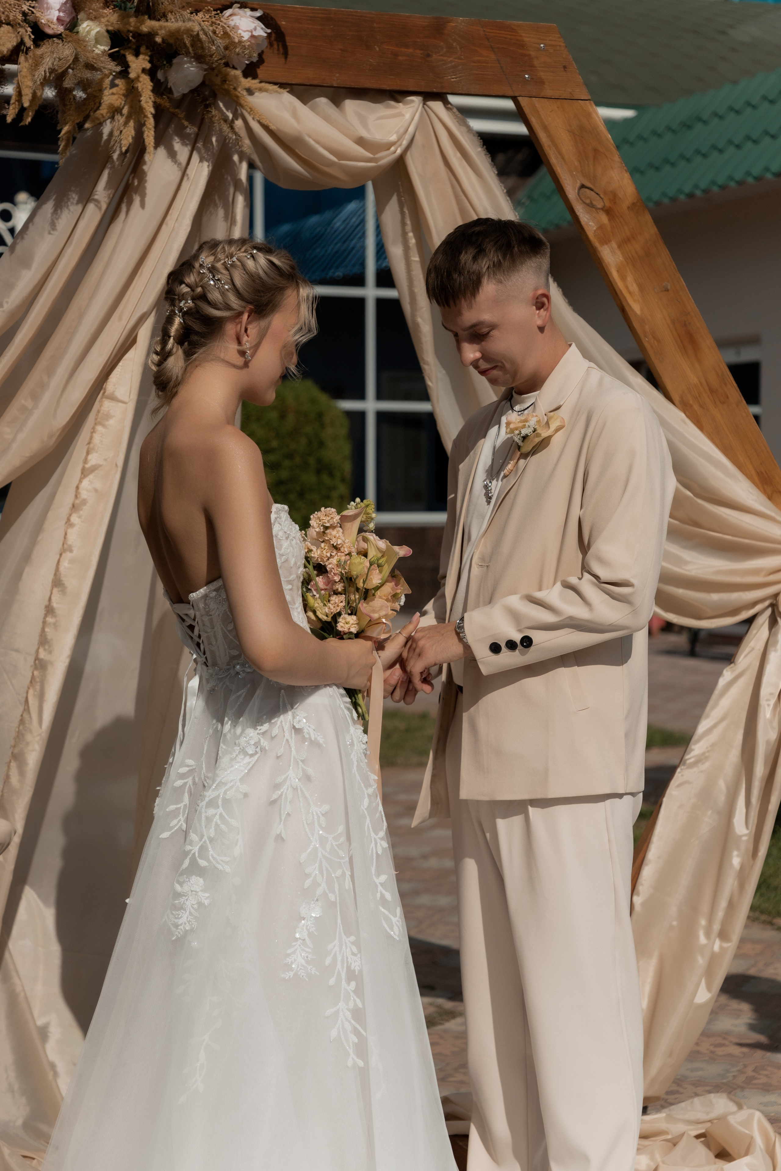 Роман и Александра (банкет). Свадебный фотограф Ангелина Сунгатулина | Саратов | Балаково | Вольск