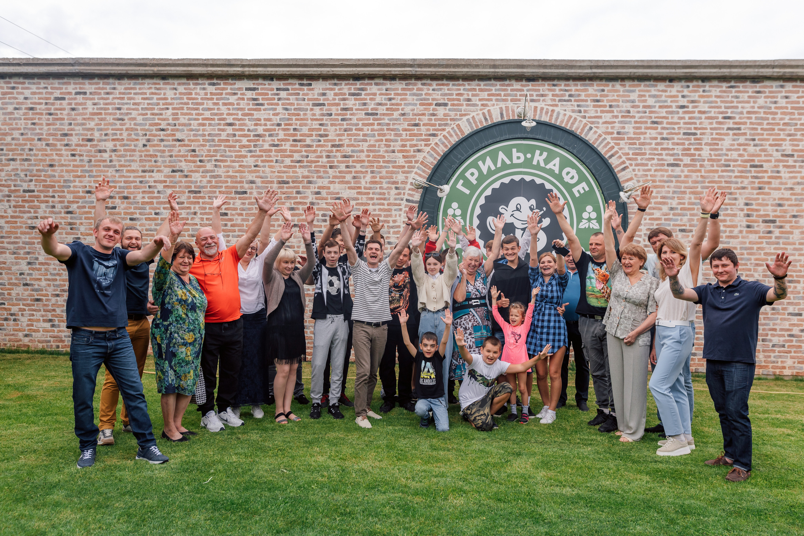 Сергей 18 лет. Свадебный фотограф Михаил Александров