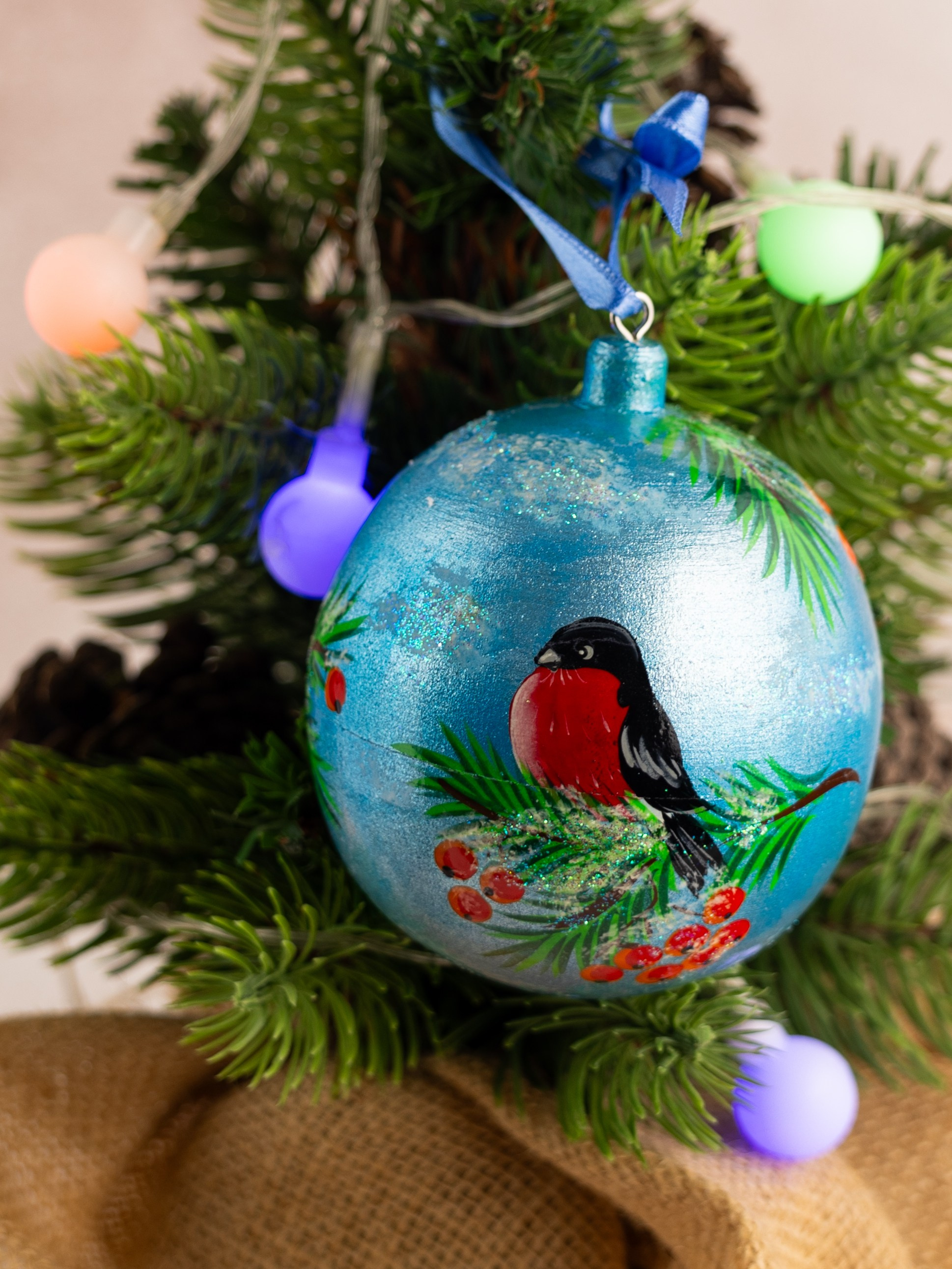 Новогодние шары. Фотостудия T-CUBE