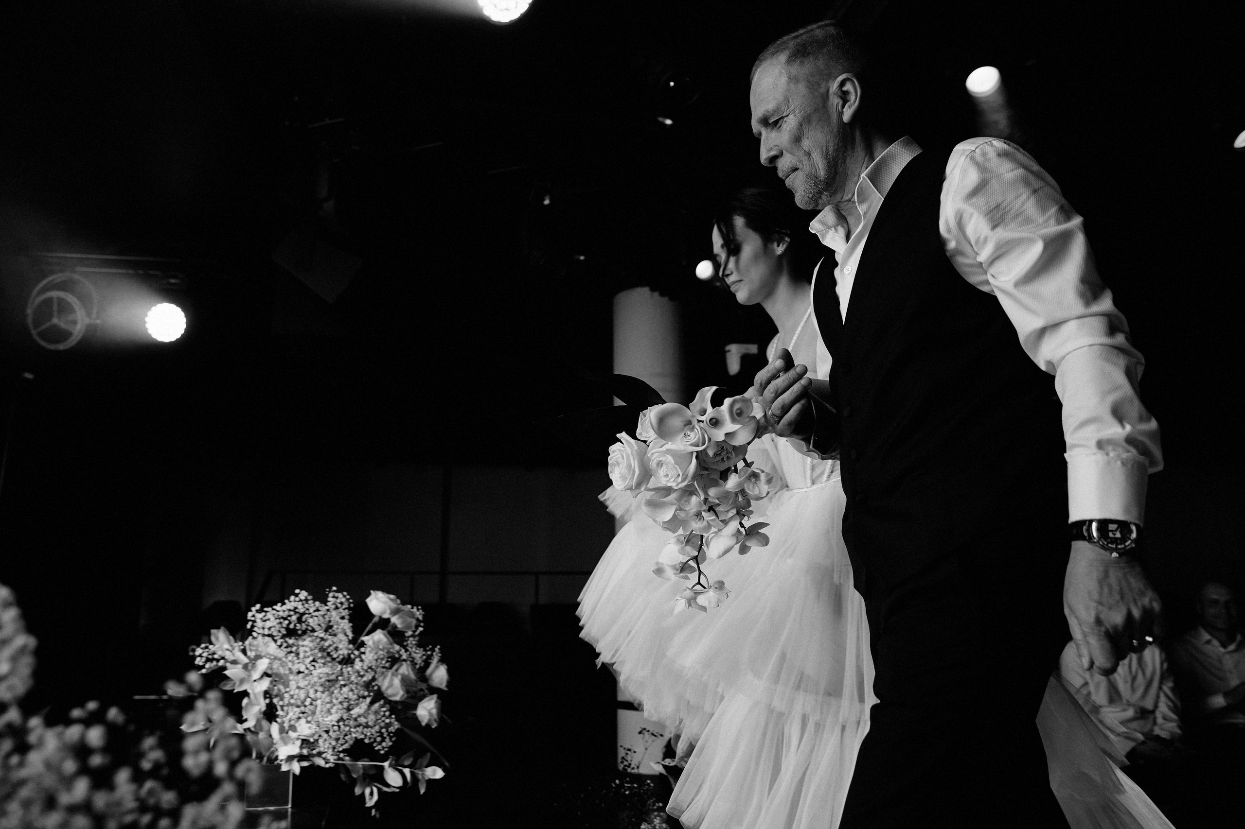 Свадебное портфолио Дмитрия Мазуркевича — свадебные фотосессии. Дмитрий Мазуркевич: Профессиональный Репортажный Фотограф