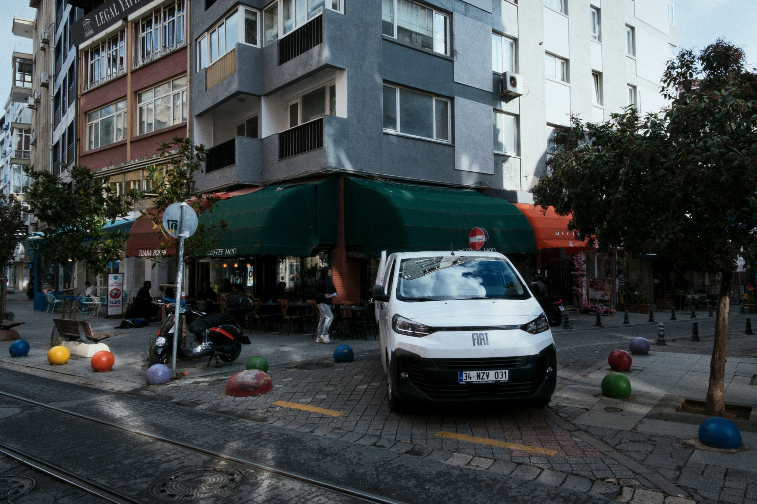 Kadikoy x Moda, Istanbul / Türkey AW25. Фотограф Юрин Евгений